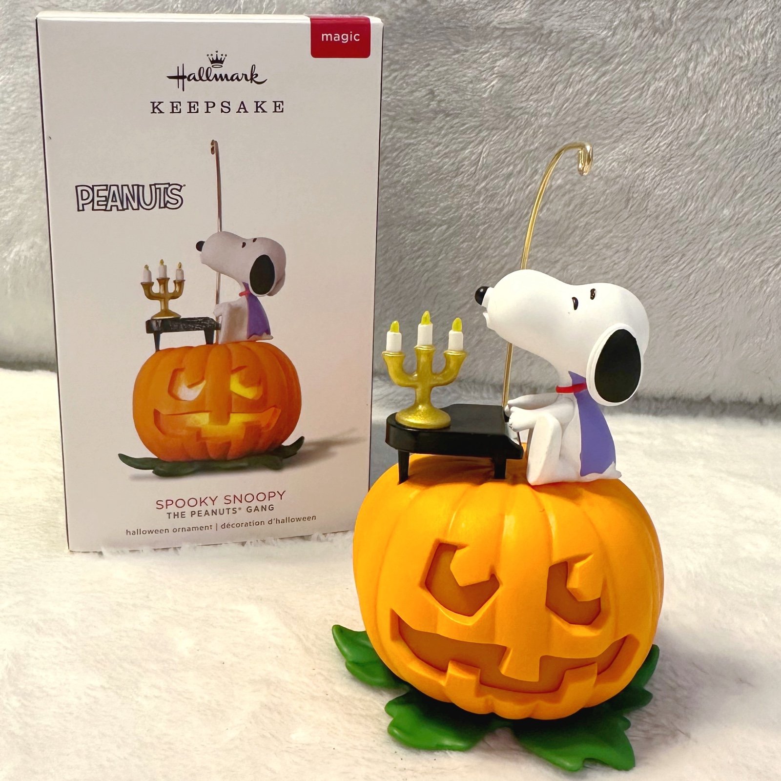 2018 Hallmark Keepsake - Spooky Snoopy - The Peanuts Gang