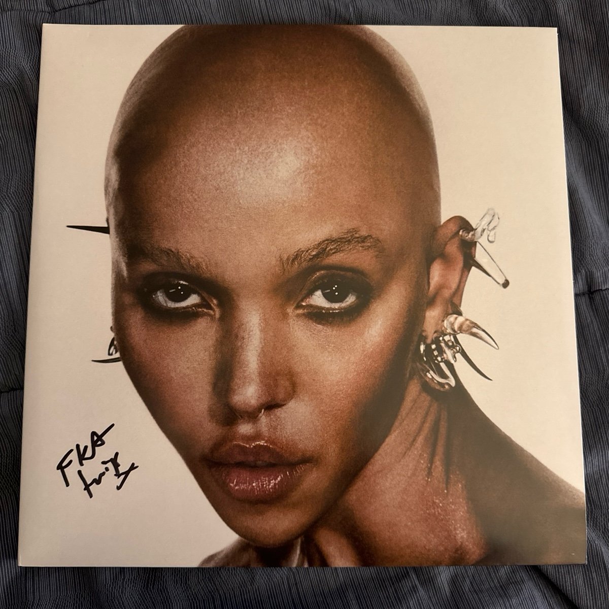 FKA Twigs Eusexua Clear signed vinyl cover banquet records