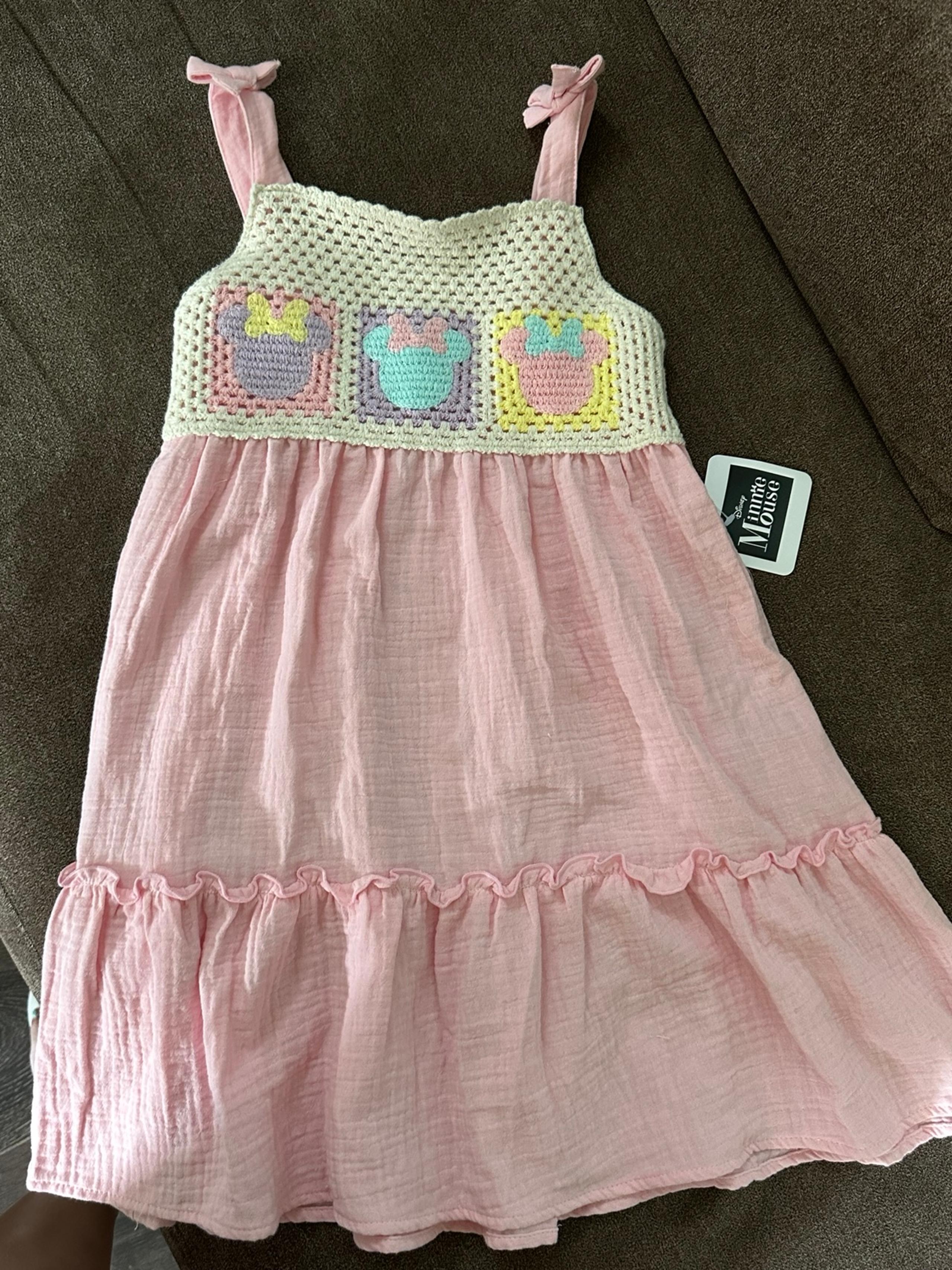 Minnie Mouse Crocheted top dress size 6