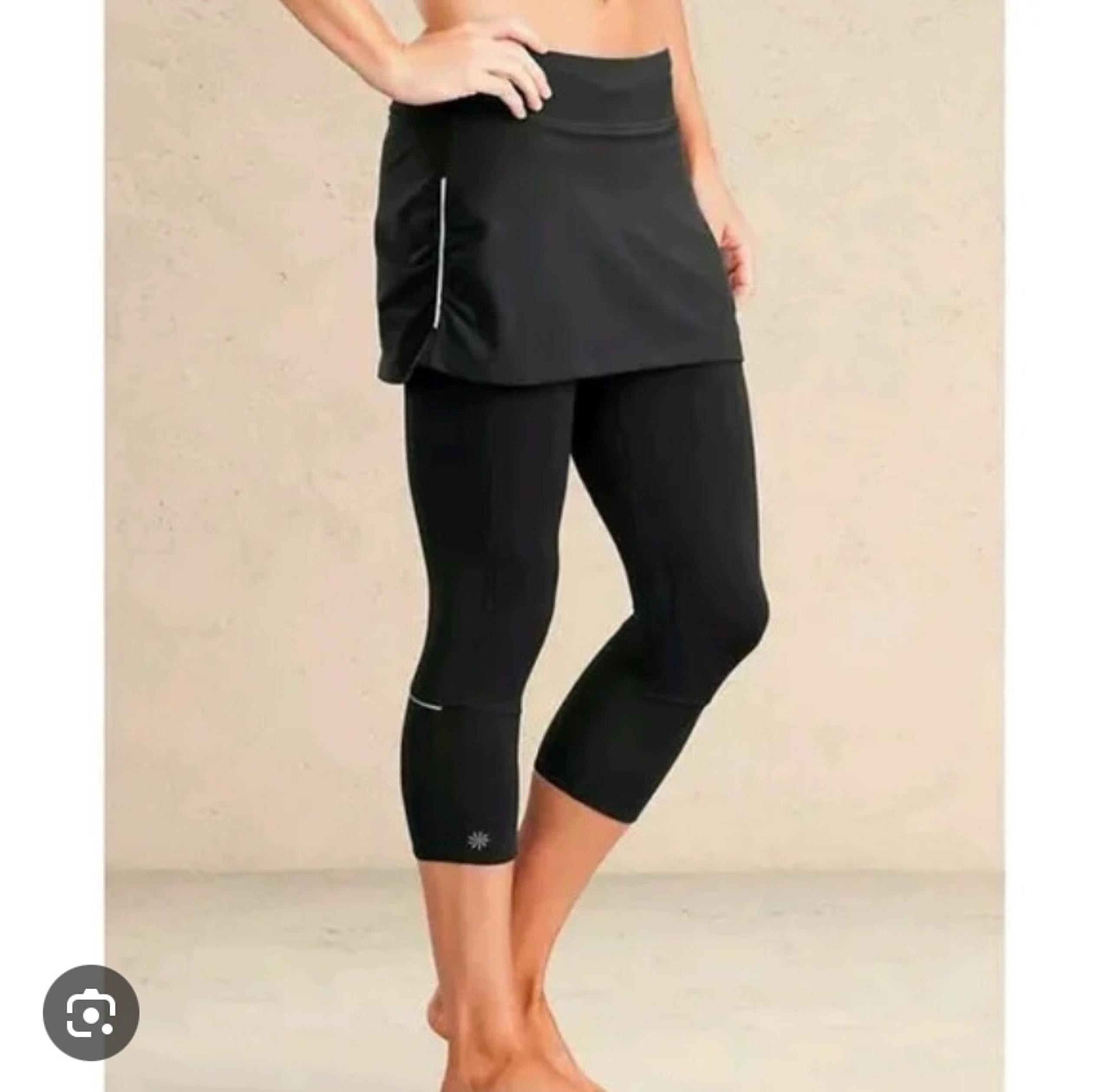 Athleta Large skirt with Leggings activewear in black #284.