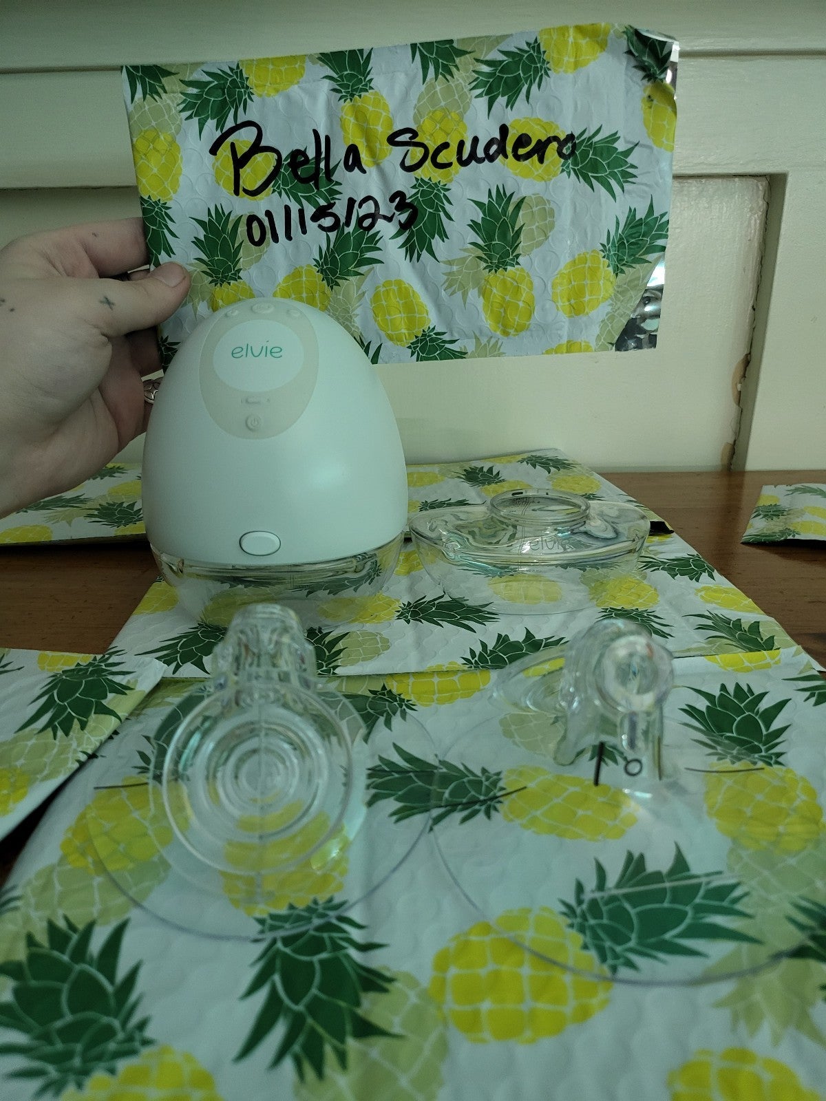 elvie breast pump