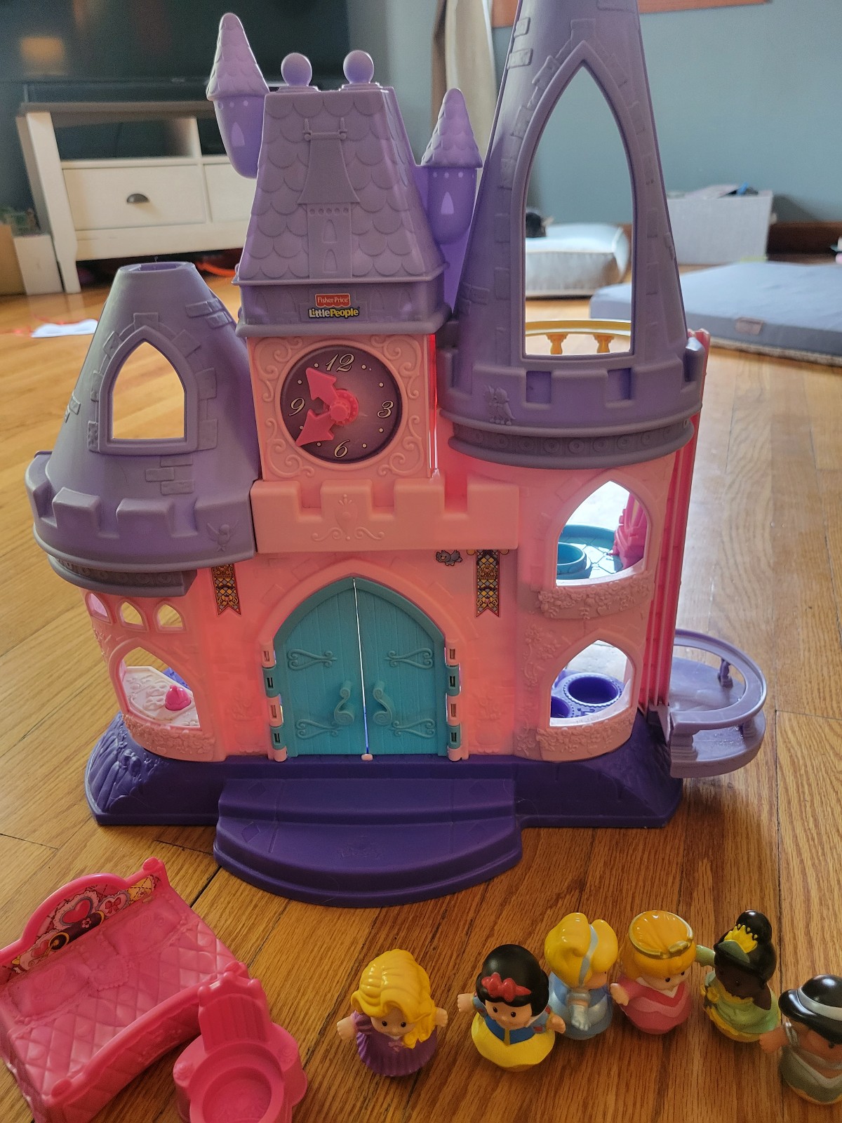 LITTLE people Disney Princess Castle.