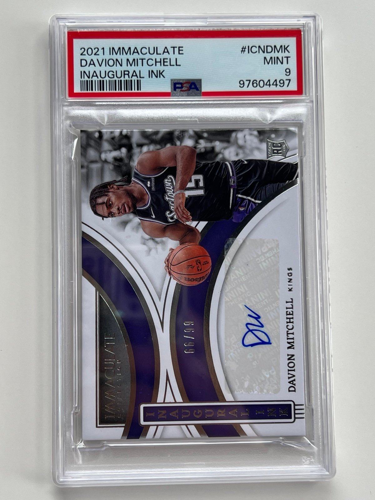 2021 Panini Immaculate Inaugural Ink /99 Davion Mitchell #ICN-DMK Rookie Auto RC