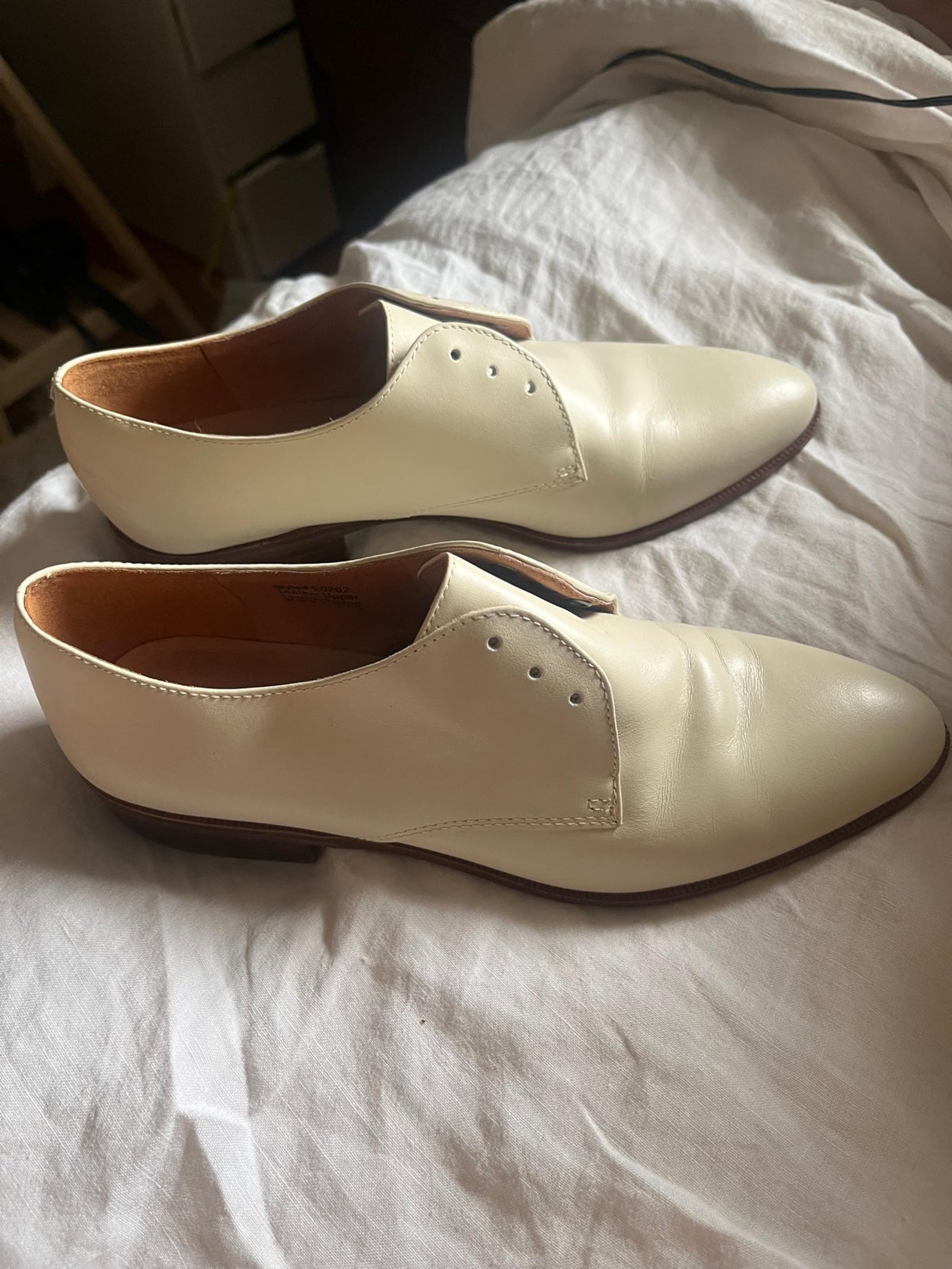 Madewell cream leather oxfords size 7