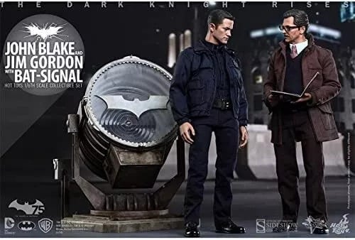 Hot Toys MMS275 1/6 John Blake and Jim Gordon w/ Bat Signal Figure Movie Master