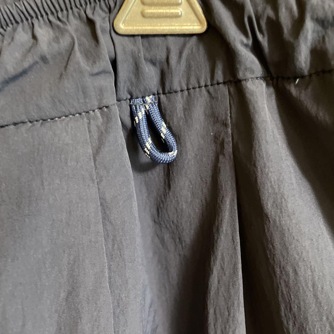 ALOUND TWOTUCK TAPERED NYLON PANTS GRAY