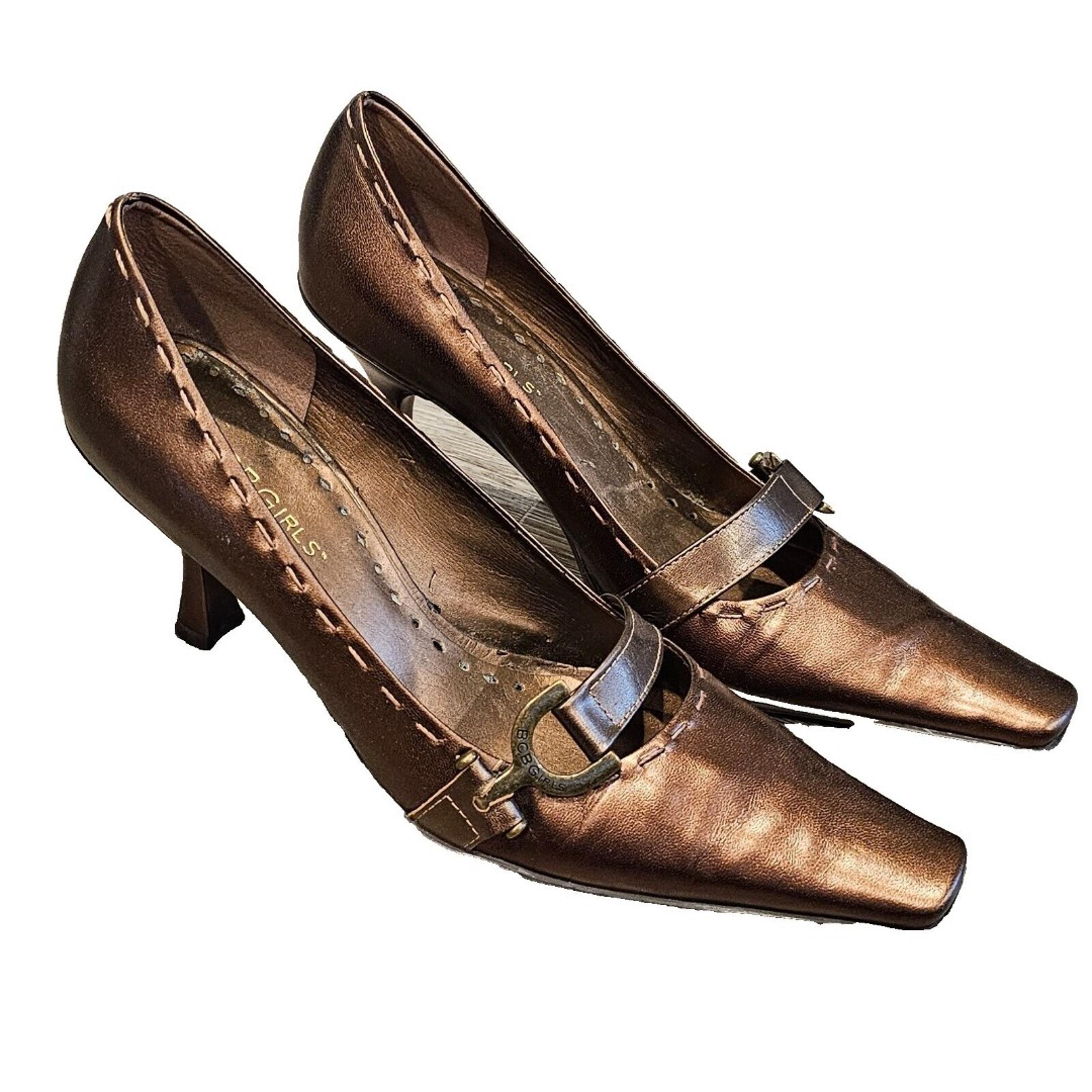 BCBGirls Women's 7.5 B Leather Pump Heels Bronze Dress Shoe  Hardware Y2K 2000