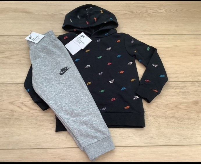 Nike boys hoodie & jogger set Size 3T(NWT)~PRICE IS FIRM, NO OFFERS ~