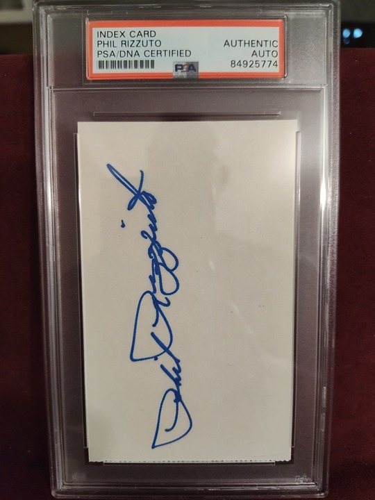 PHIL RIZZUTO 1941-56 SIGNED AUTO INDEX CARD HOF 1994 5X AS 7X WORLD SERIES PSA