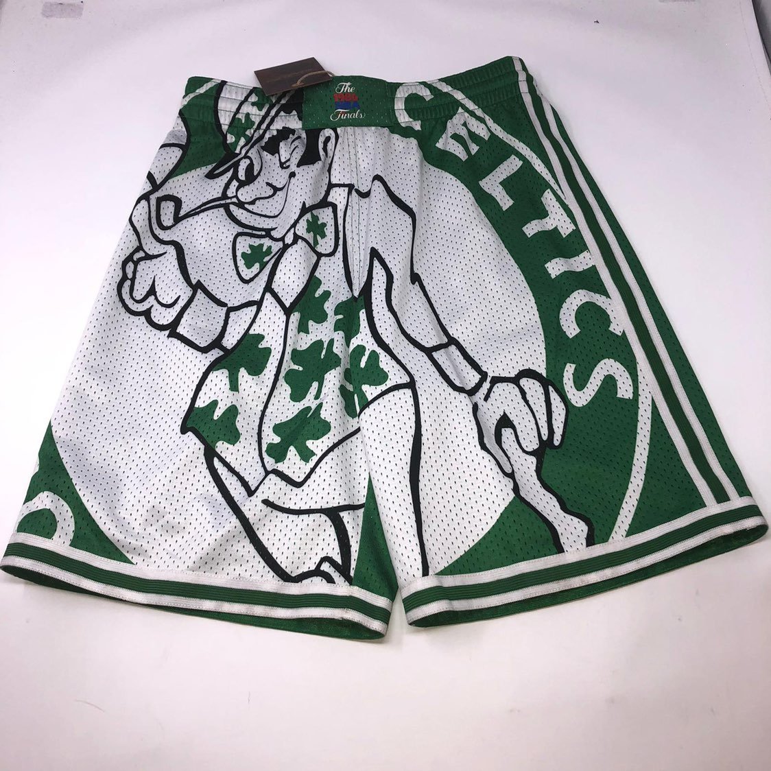 Boston celtics mitchell & Ness youth sho