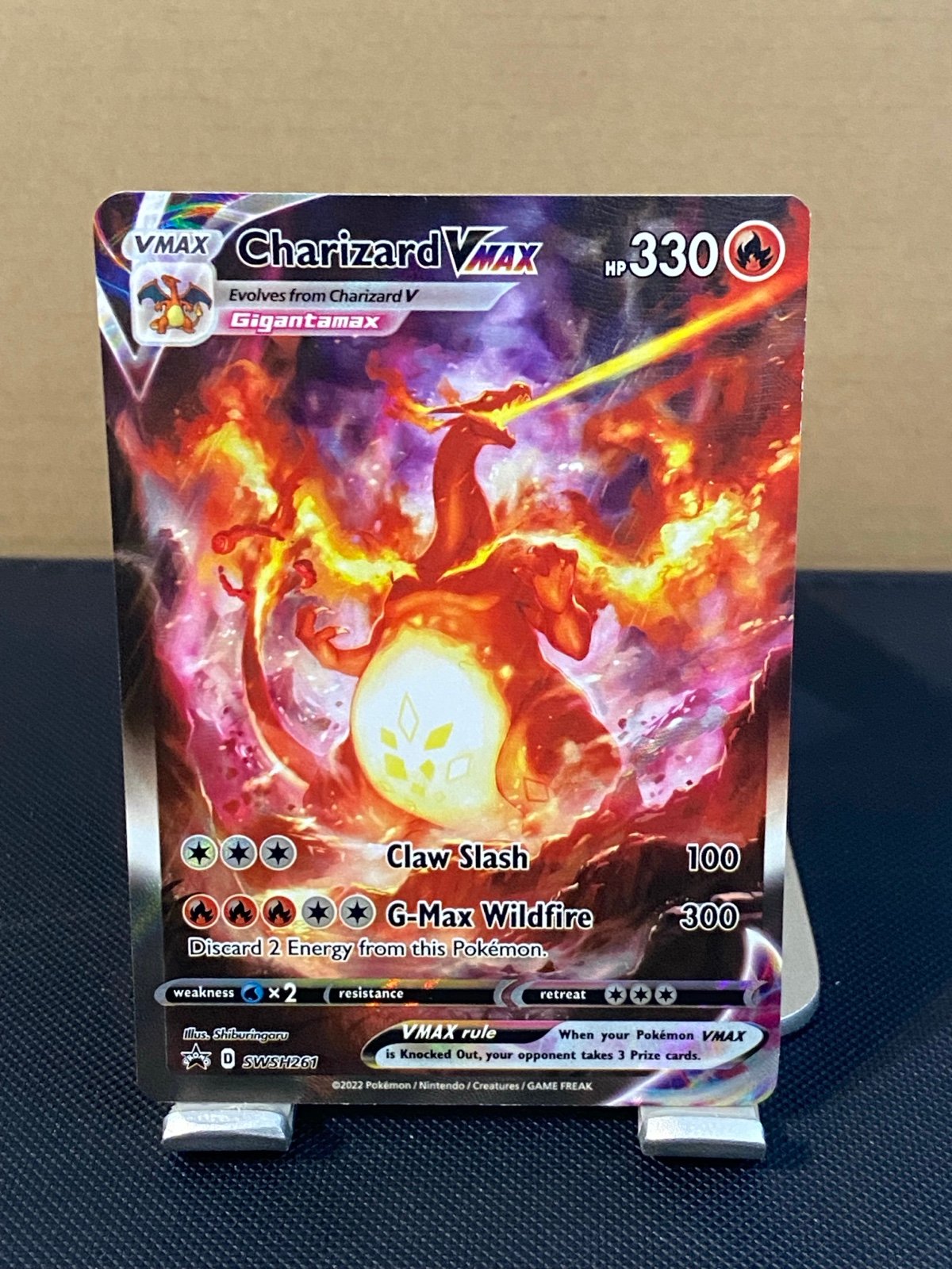 Charizard VMAX SWSH261 - 2022 Pokemon Promo
