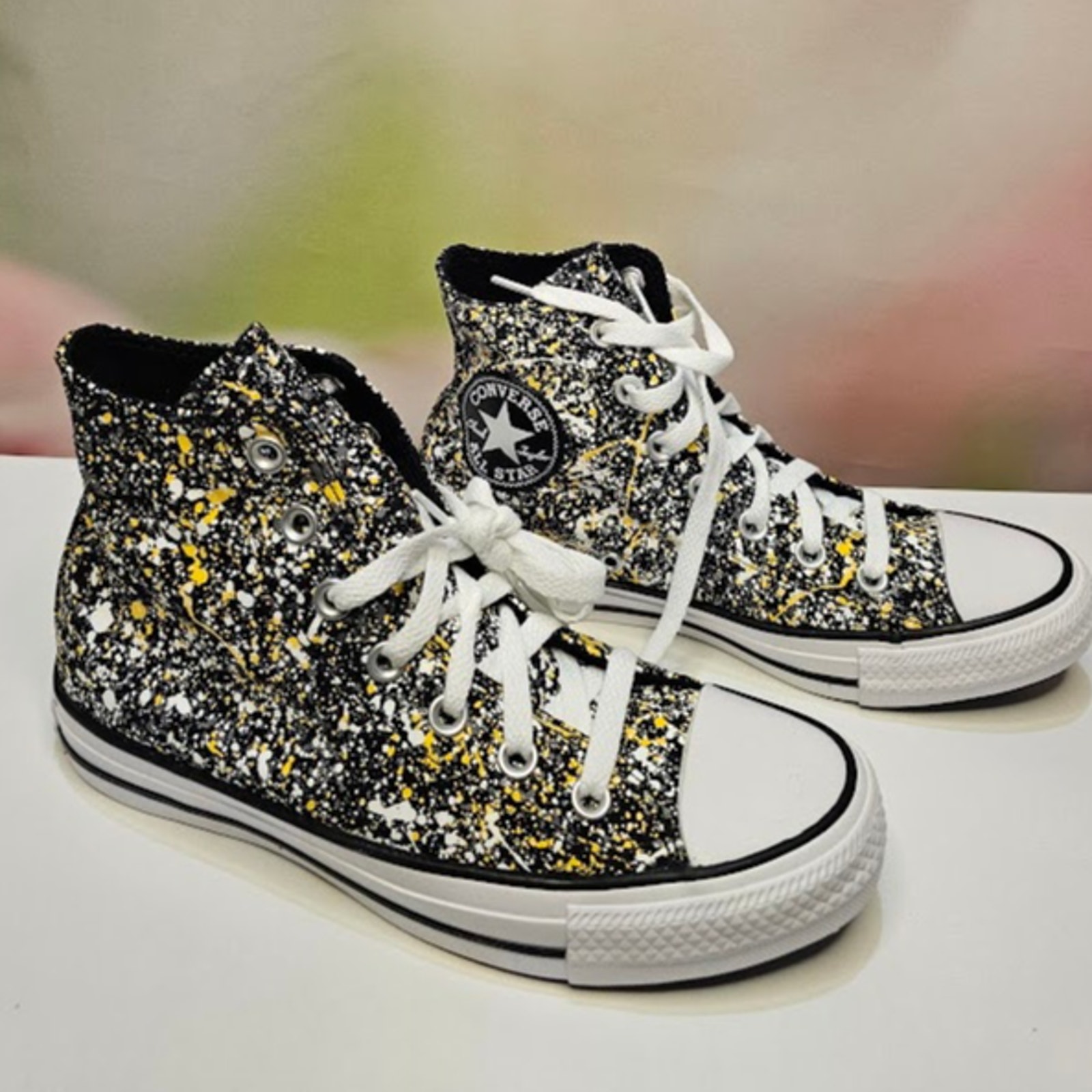 Converse Unisex CTAS Hi top Canvas Women's Size 9.5 Splatter Paint Black NWT