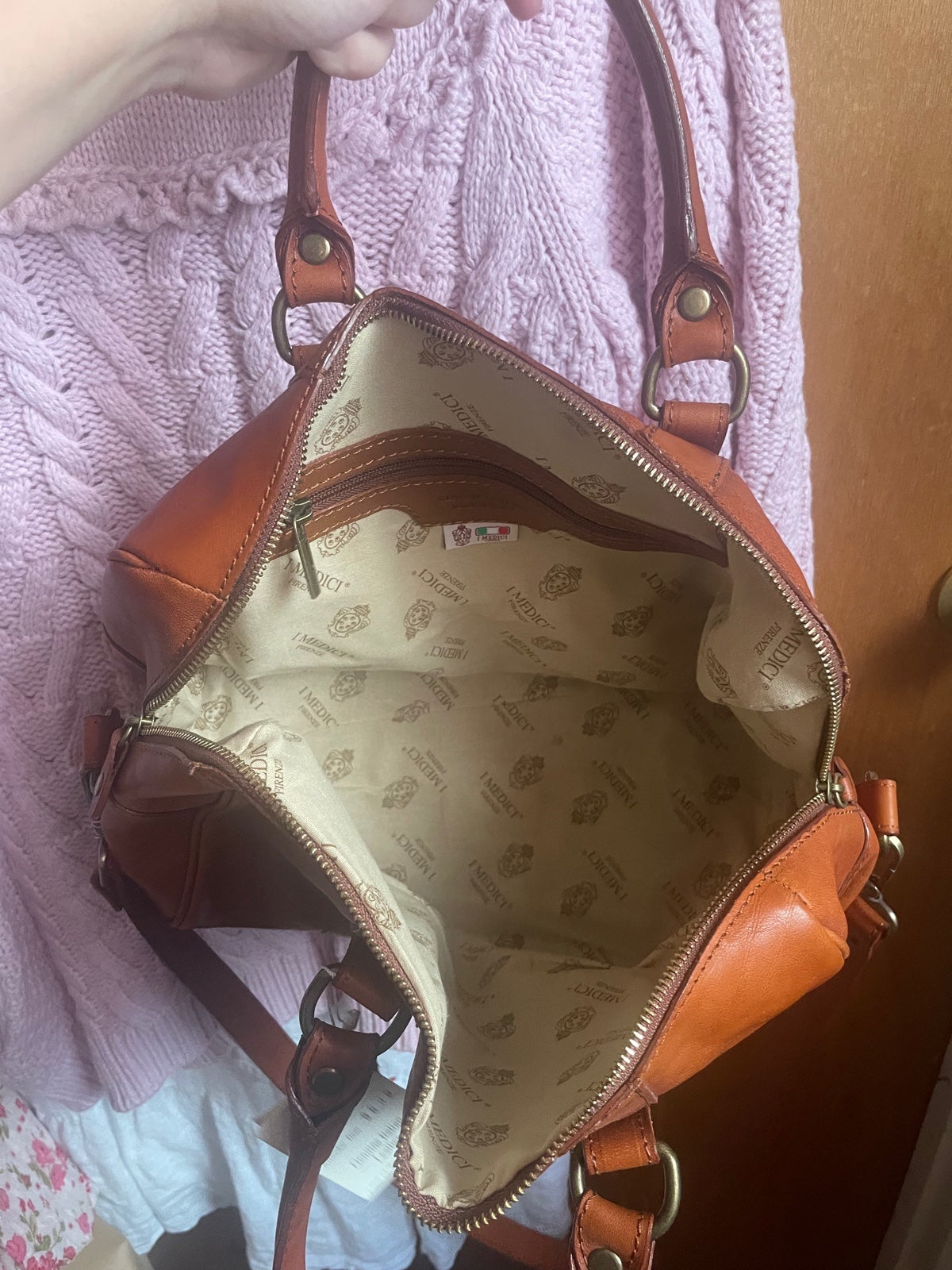 NWTS I Medici Made in Italy shops Brown Leather Cross Body Handle Bag