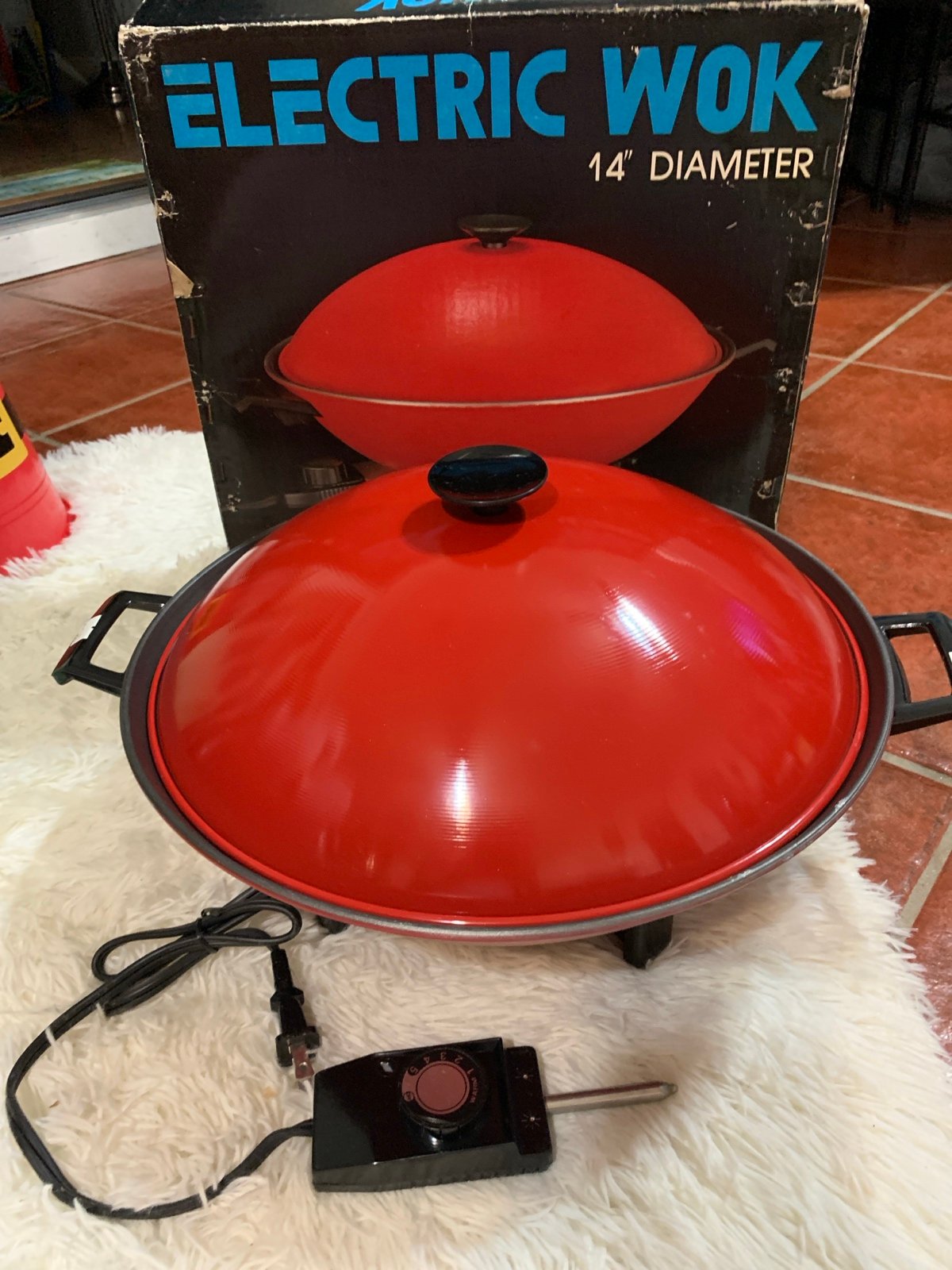 Electric wok