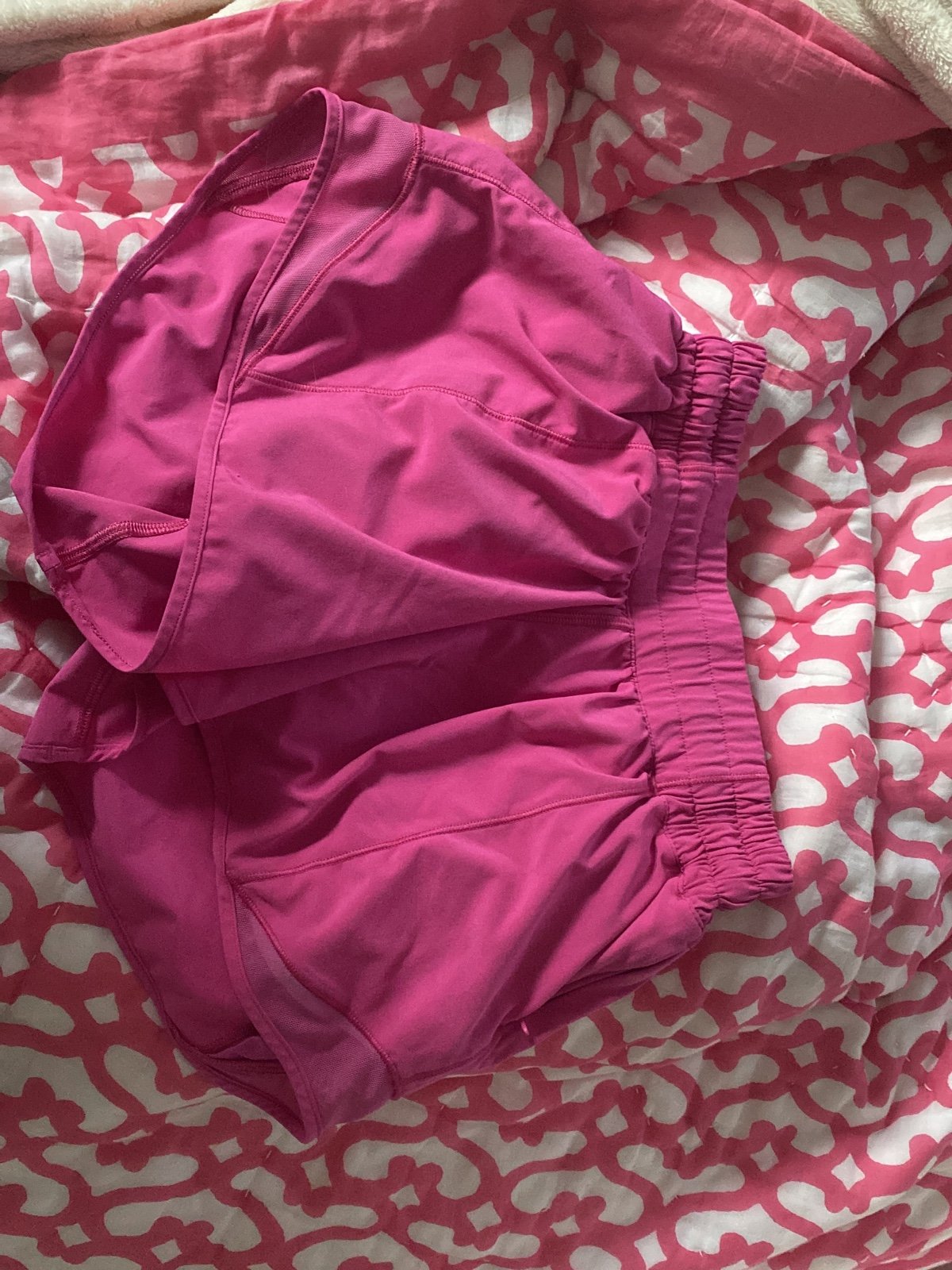 Lululemon hotty hot shorts