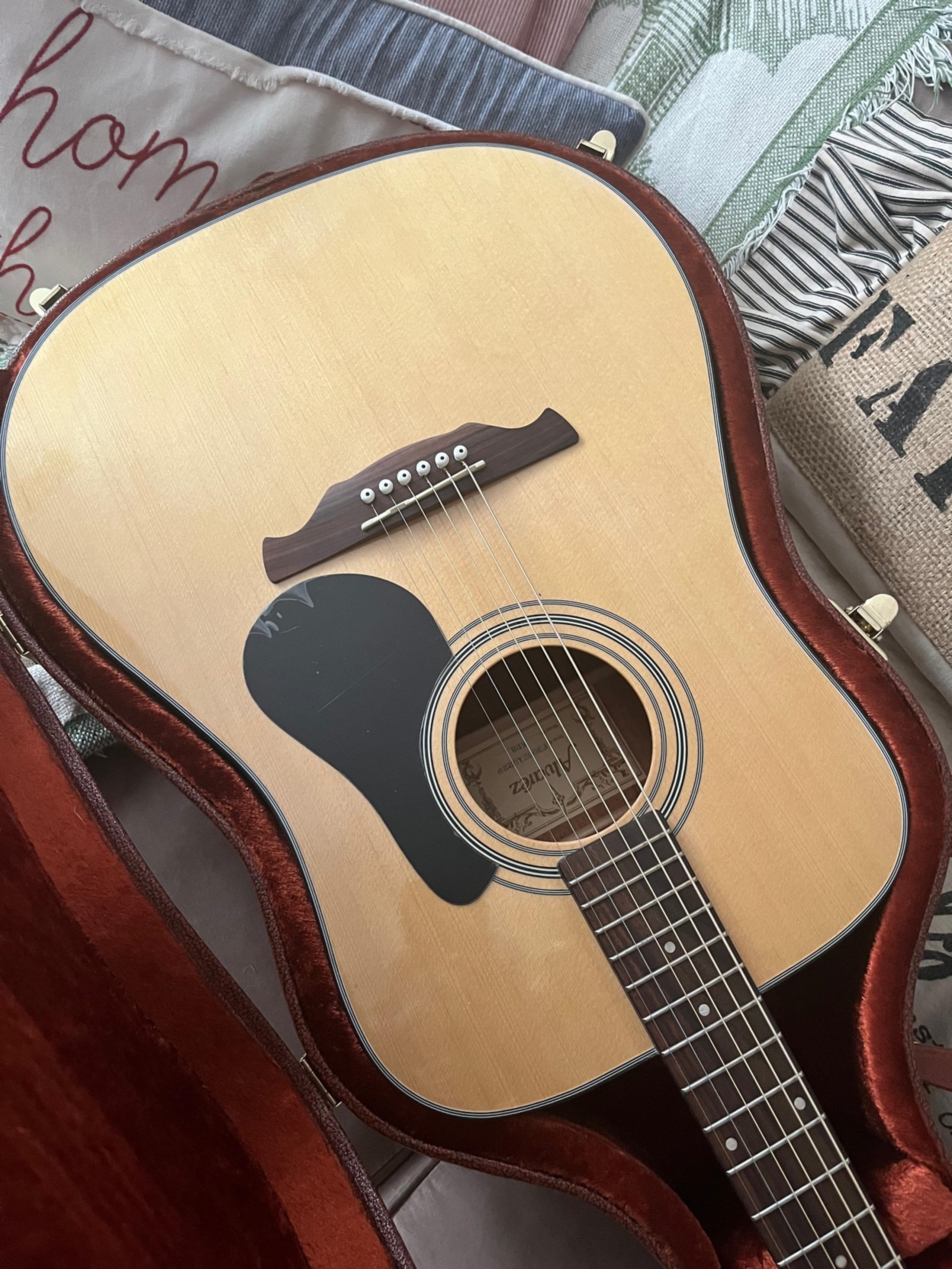Alvarez RD8 Acoustic Guitar