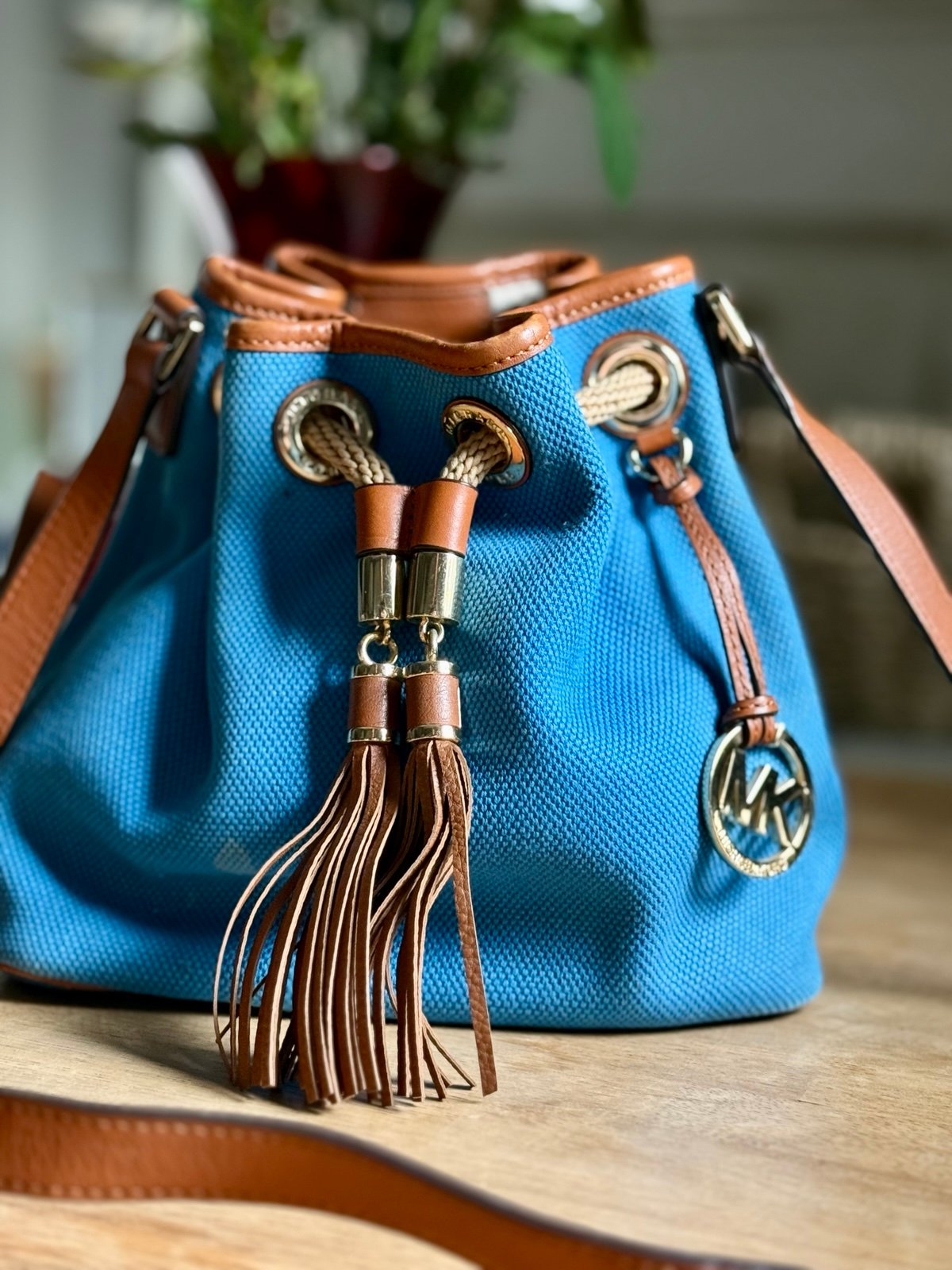 Michael Kors Bucket Bag