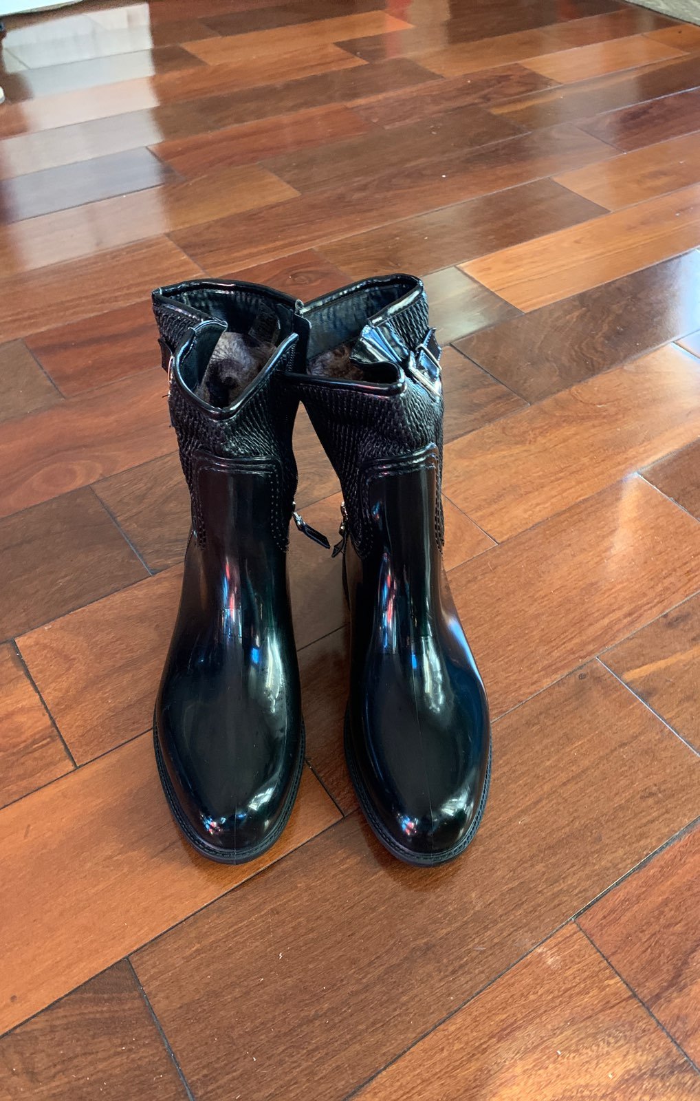 Aquatherm rainboots