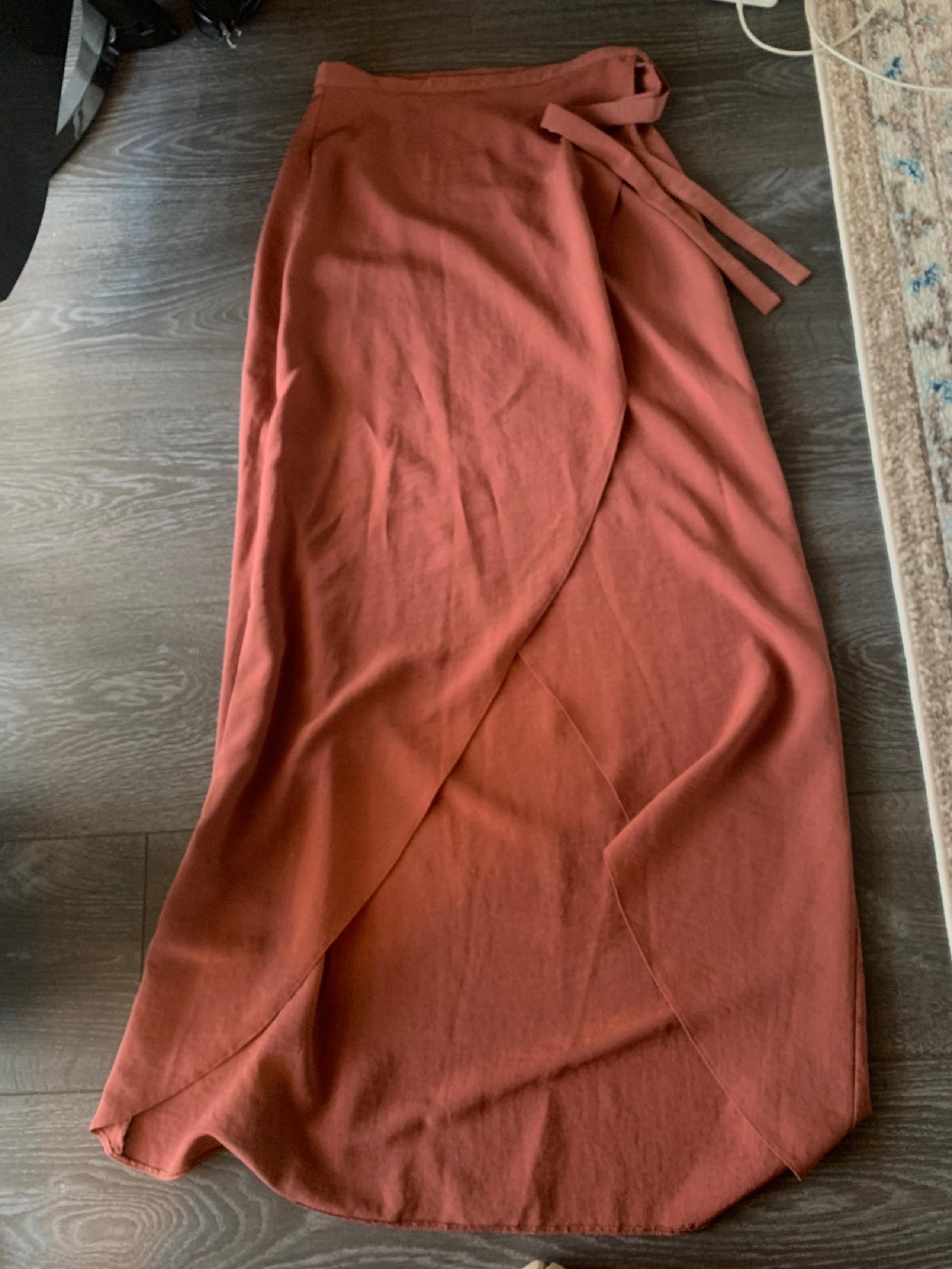 Topshop Wrap Maxi Skirt size 6