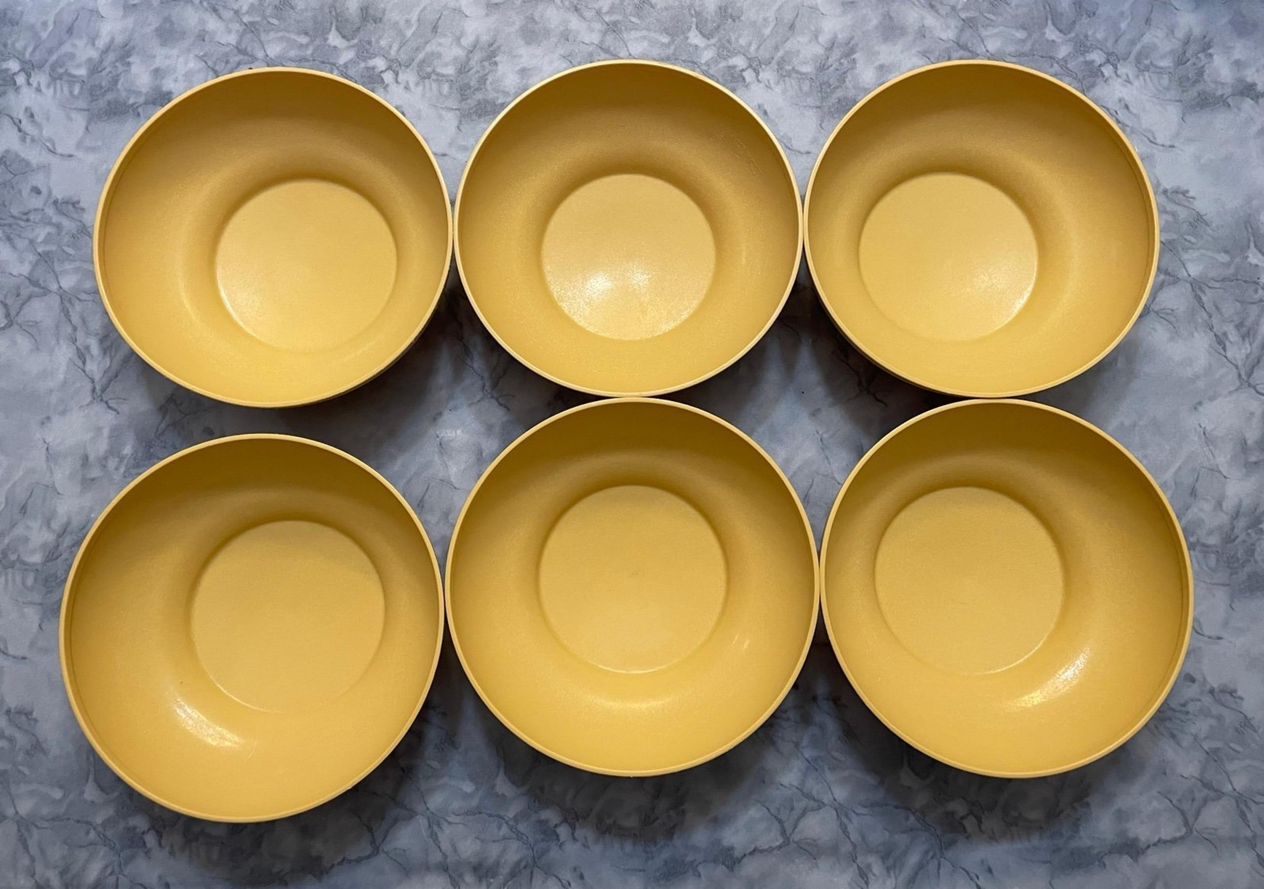 Six Vintage Vtg Cereal Soup Salad Bowls, Harvest Gold Color, 890-22 - Tupperware