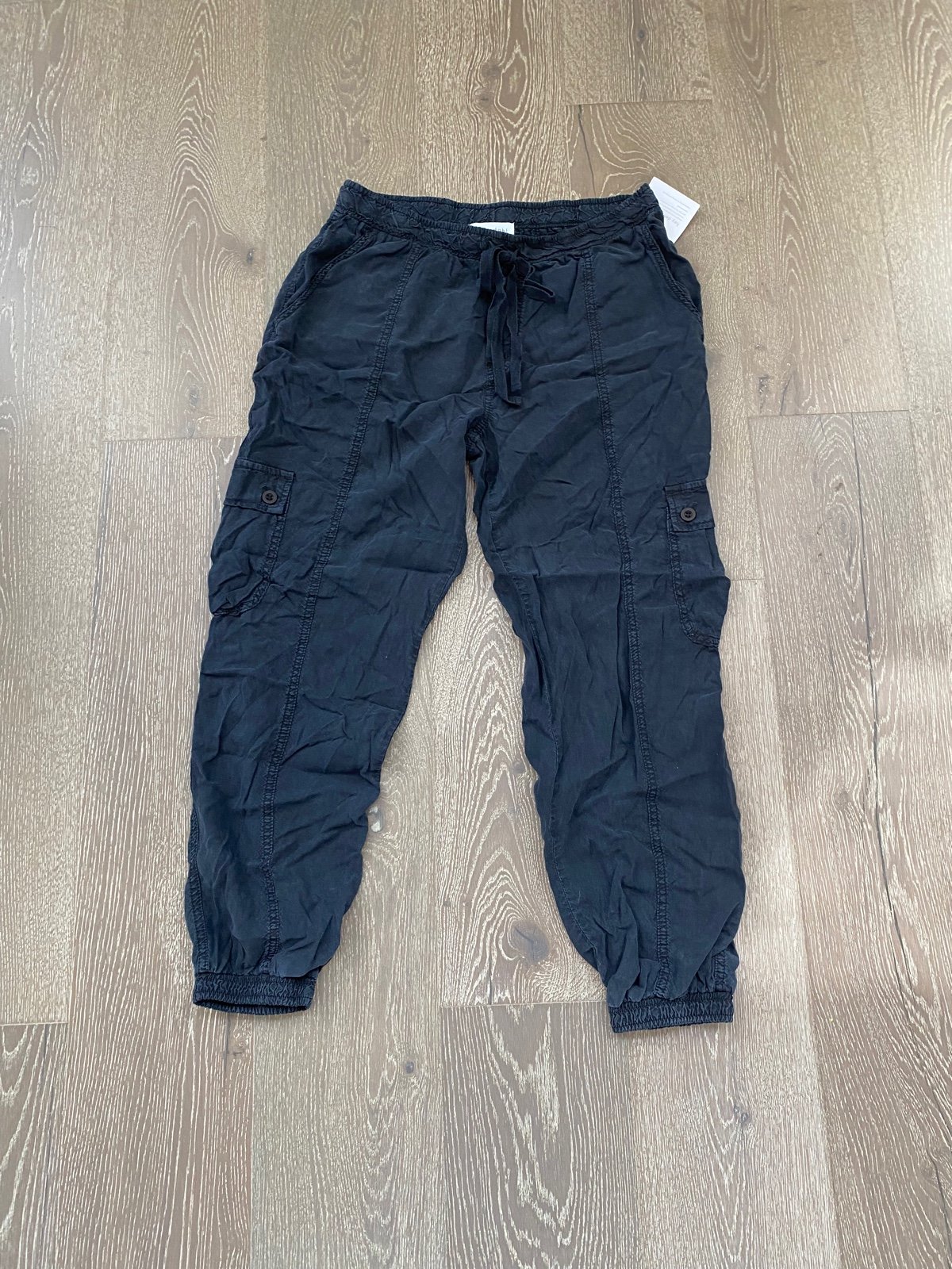 Bella Dahl cropped cargo track pants