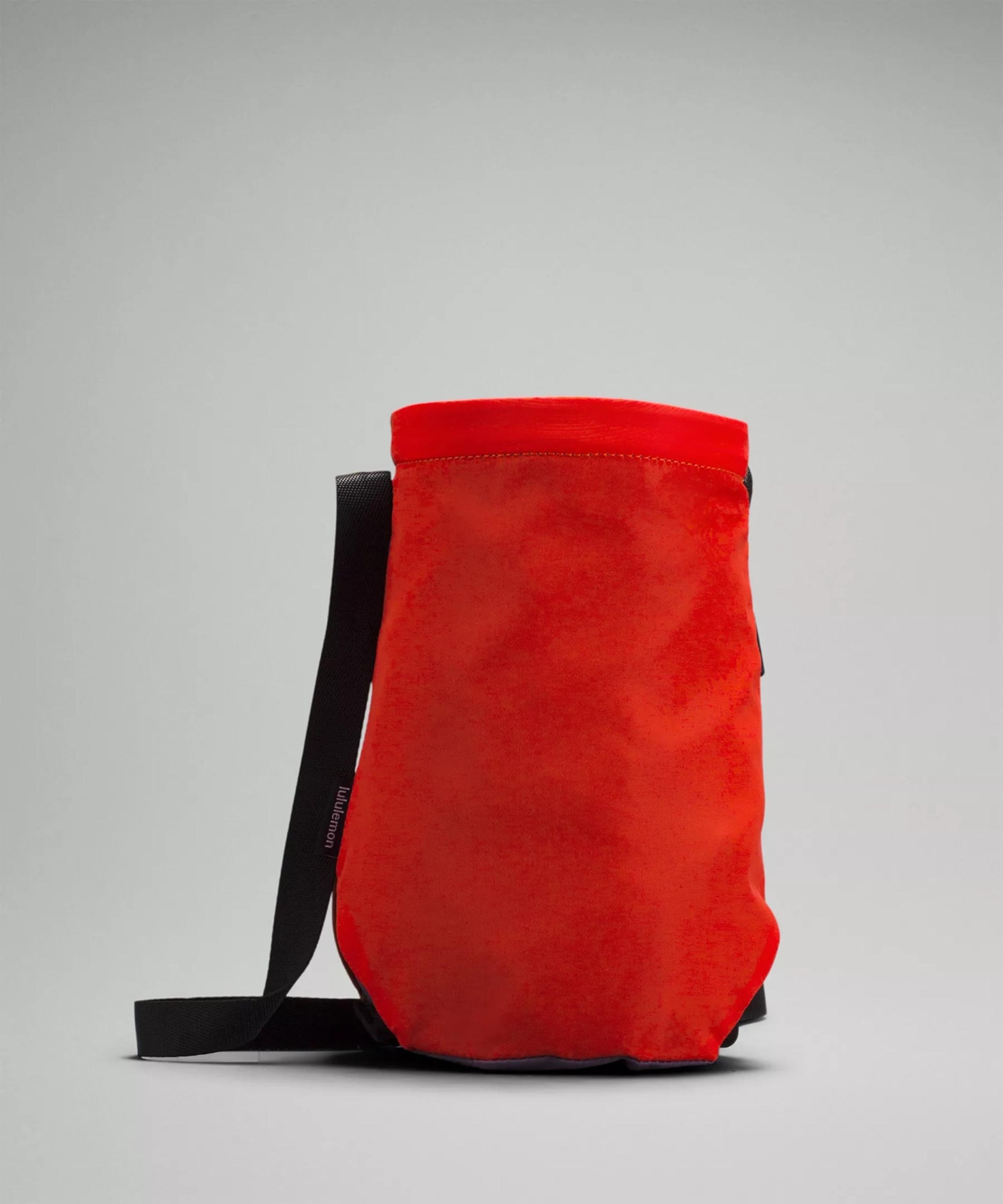 Lululemon Waterbottle Crossbody *NWT*