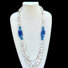 Long baroque pearl and agate neckace