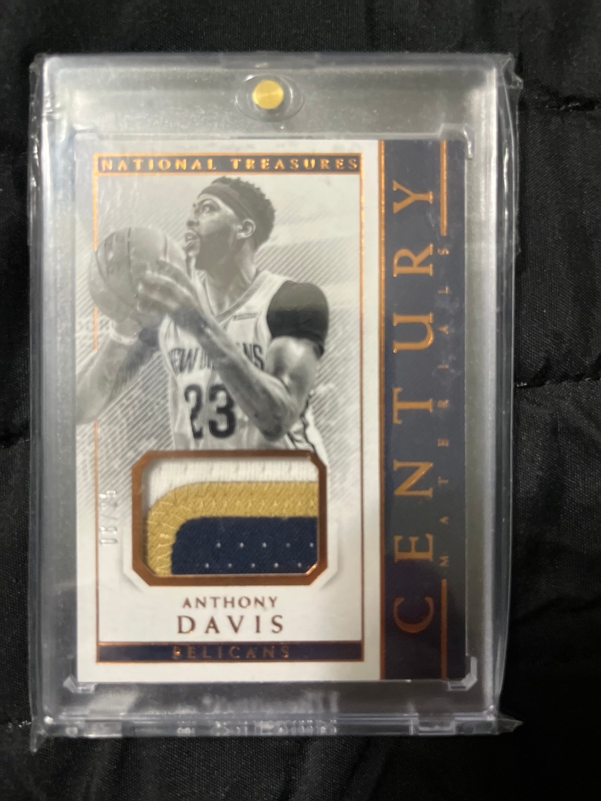 Anthony Davis relic card