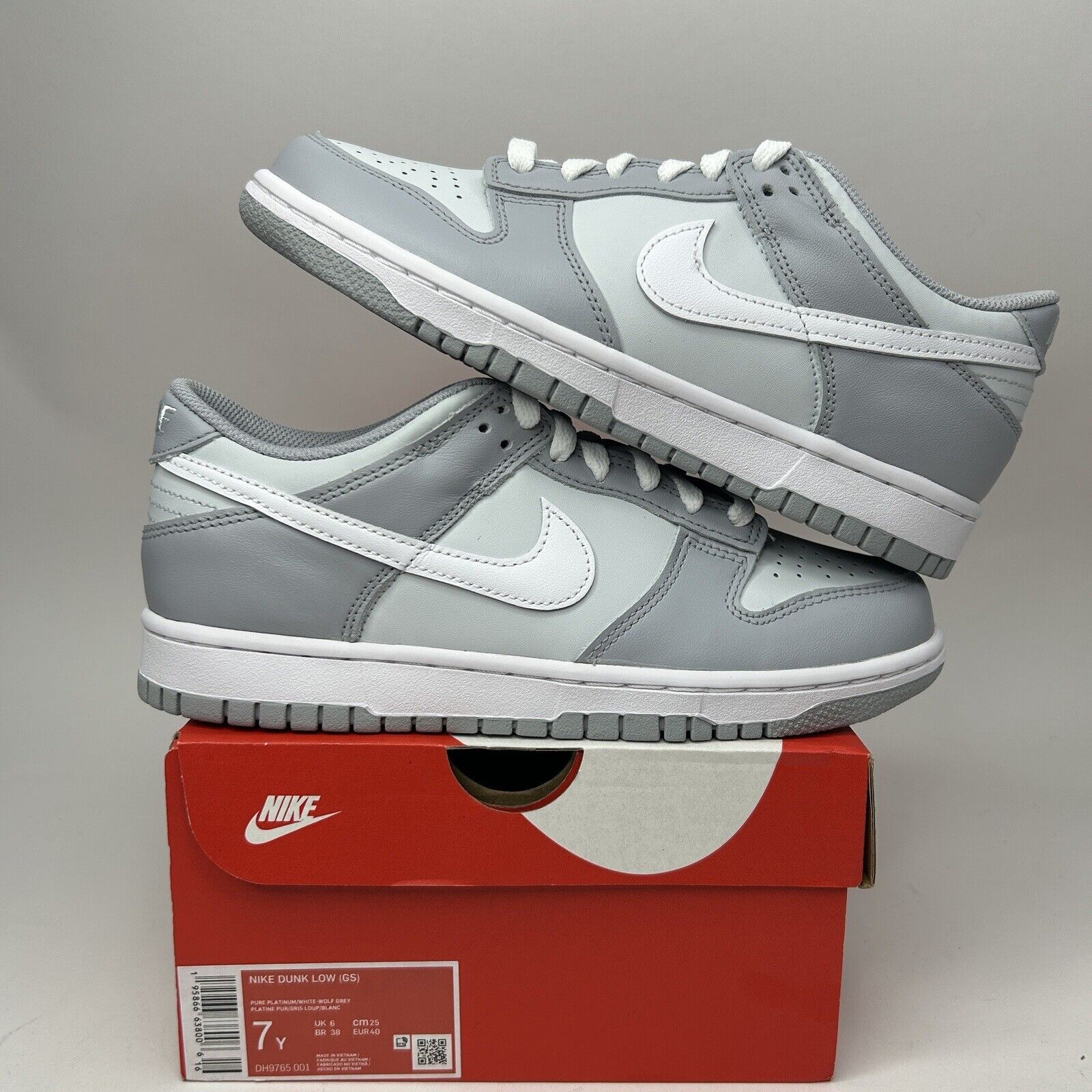 Nike Shoes Dunk Low GS “Two-Tone/Pure Platinum Wolf Grey” 2023