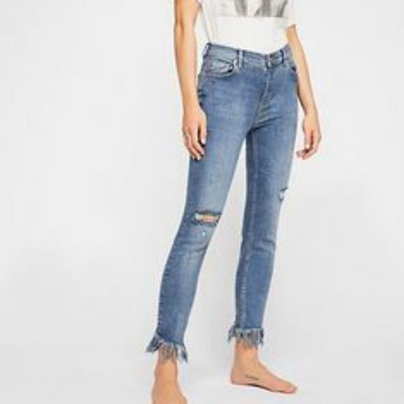FREE People distressed diagonal raw hem jeans size 30 new