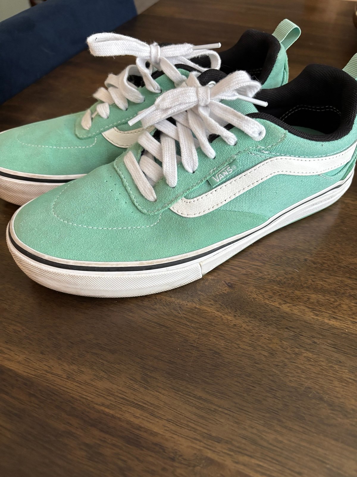 mint green sneakers mens