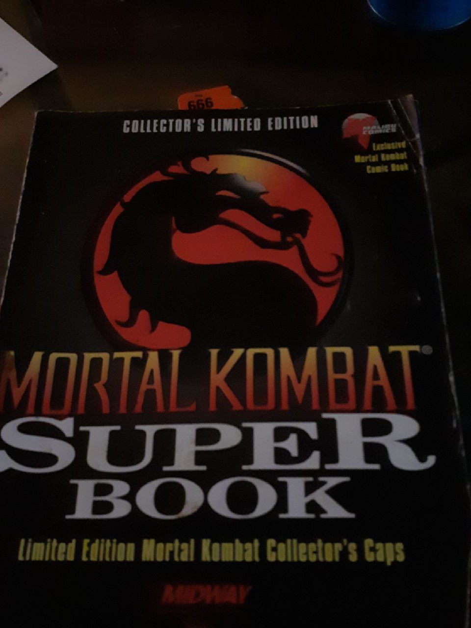 Mortal kombat super collectors book limi