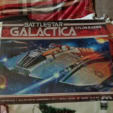 Cylon raider large scale