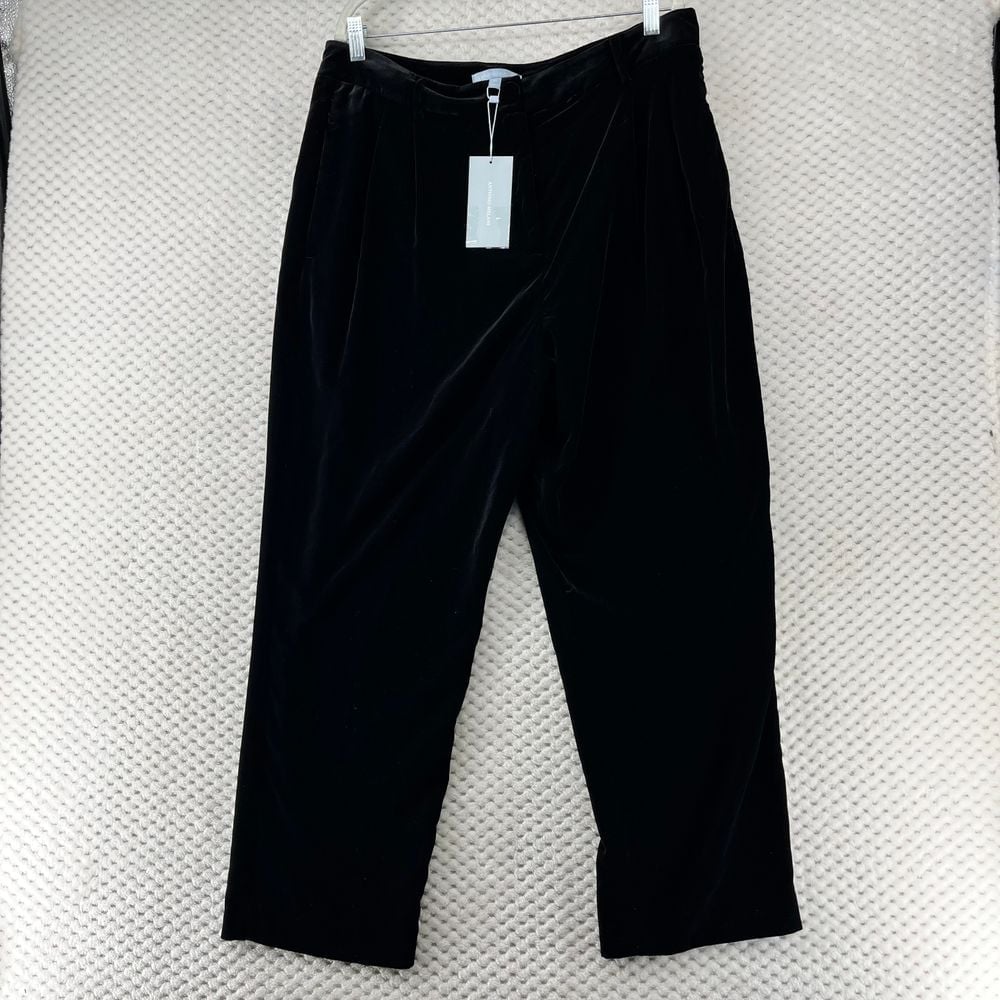 Antonio Melani Cherry on Top Black Velvet Cropped Pants Elegant Evening Wear 14
