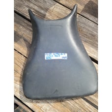 03 04 05 Yamaha R6 06 07 08 09 R6S Front Driver Rider Seat Pillion OEM YZF