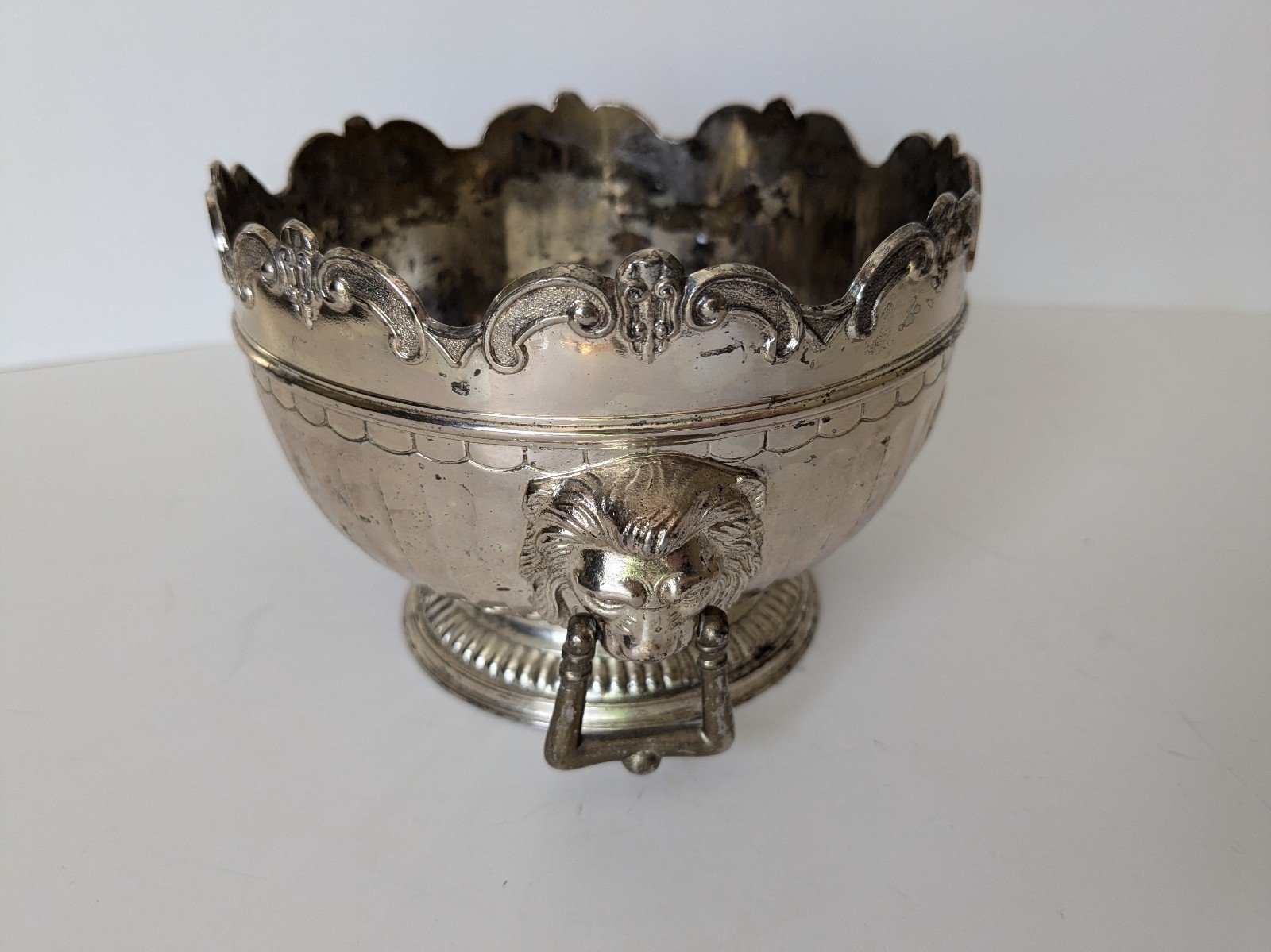 Vintage Victorian Gothic Lion Head Footed Bowl Handles Corbel & CO Silver Plated