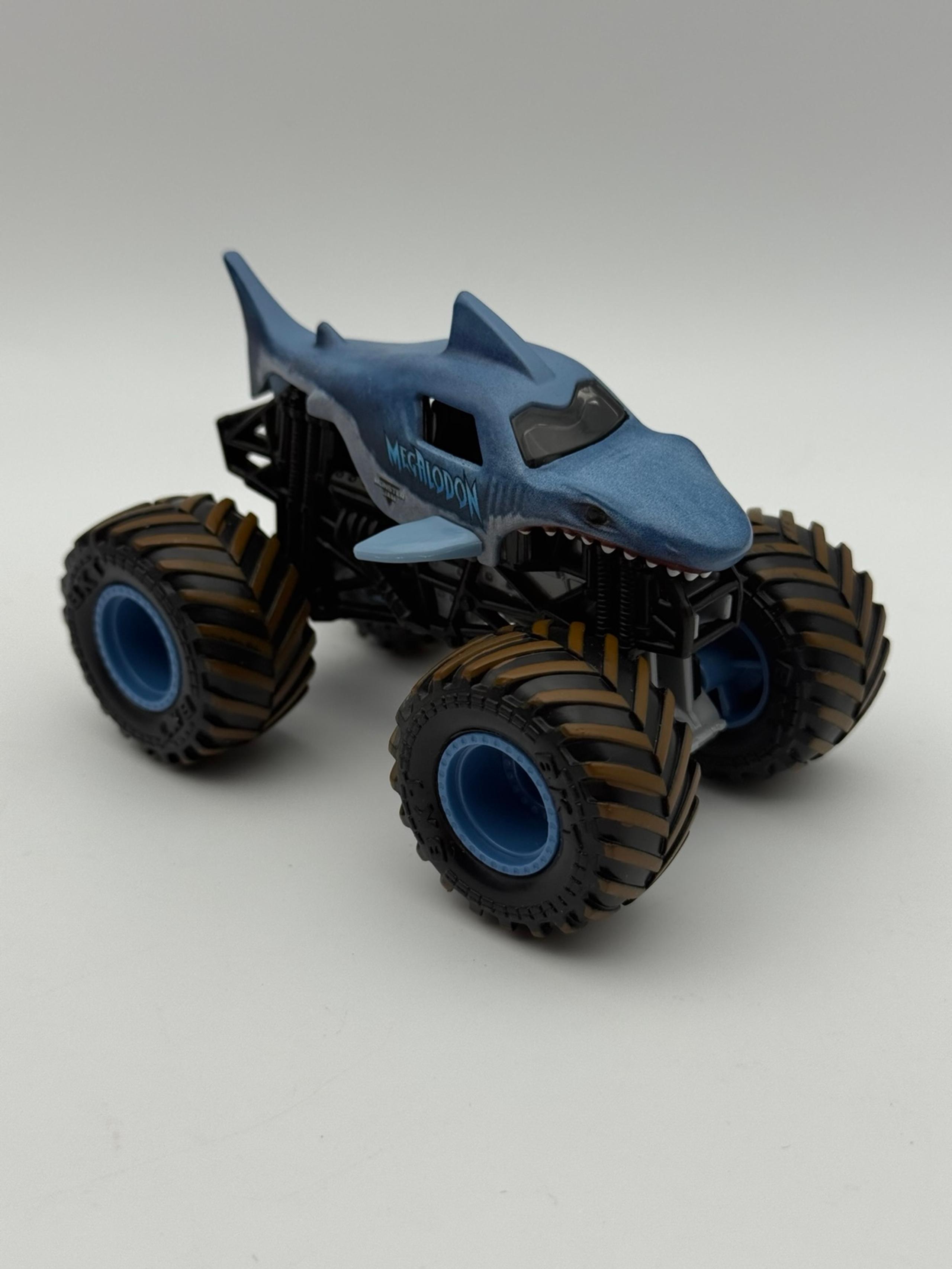 Spin Masters Monster Jam MEGALADON Monster Truck 1:64 Scale Die-Cast