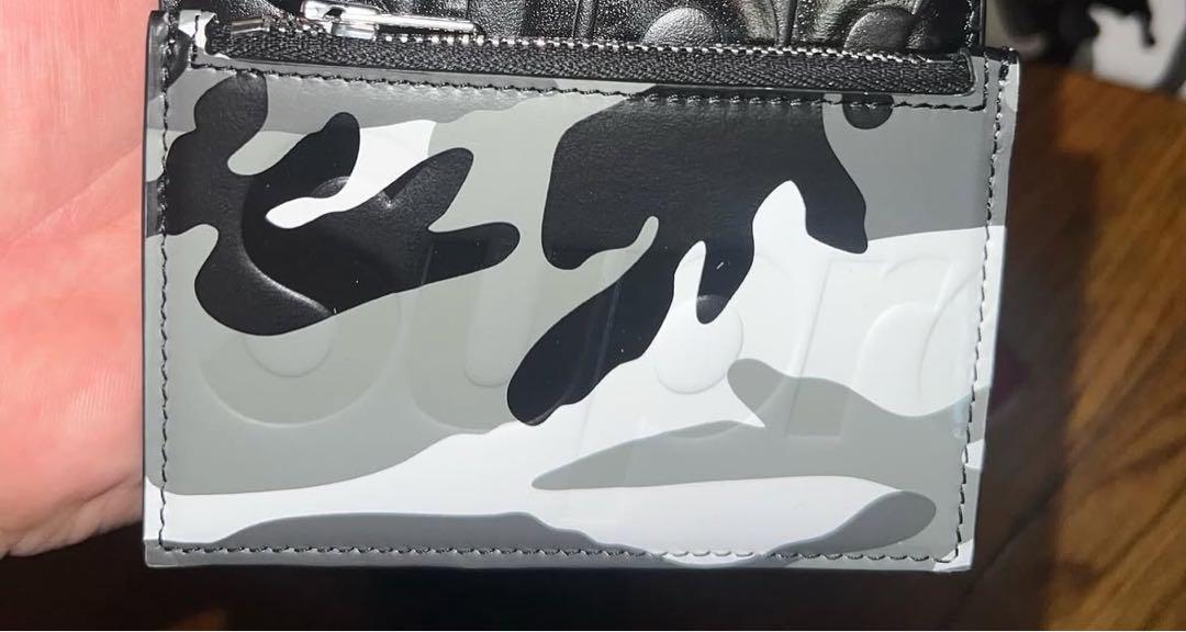 Supreme Leather Zip Card Holder Camo