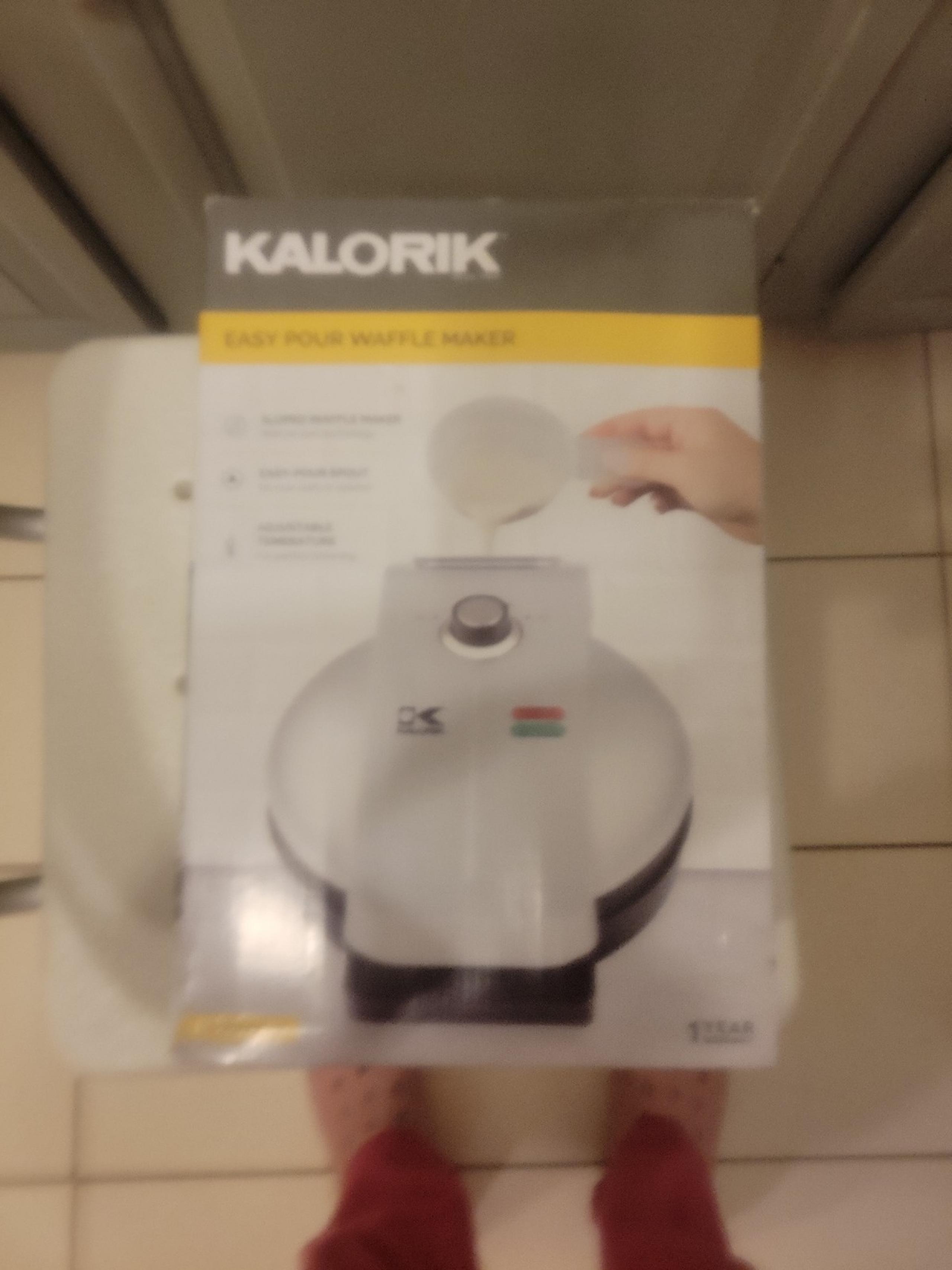 Kalorik easy pour waffle maker