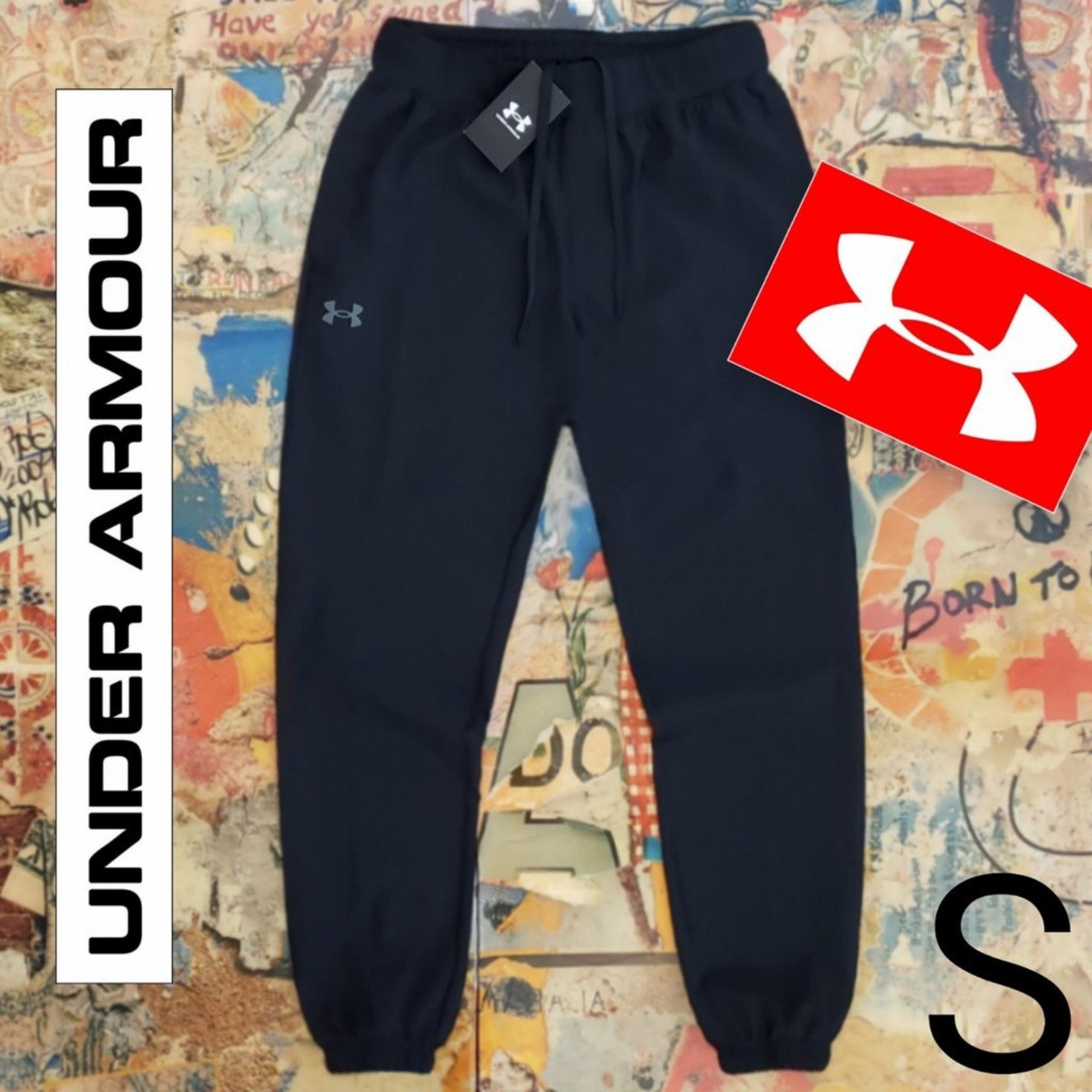 $70 New Under Armour Mens Stretch Woven Joggers!! S