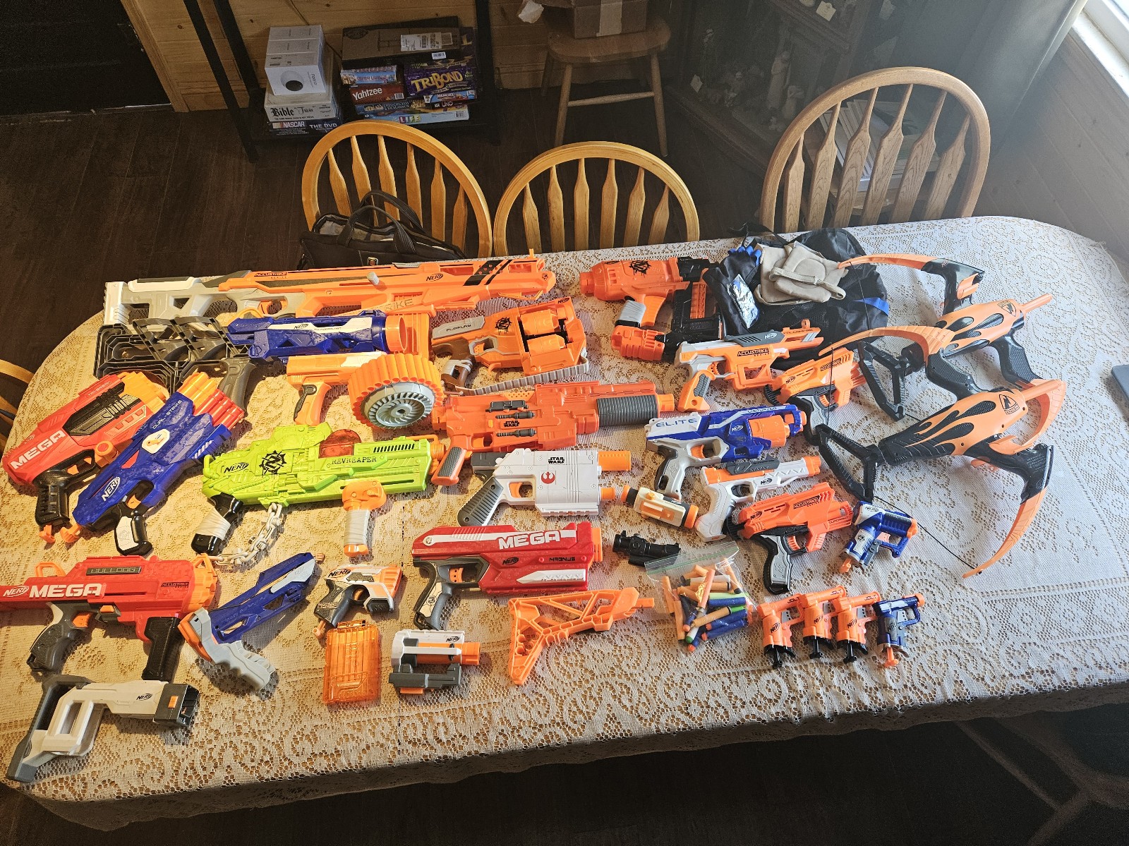 25 Nerf Gun Lot & Accessories