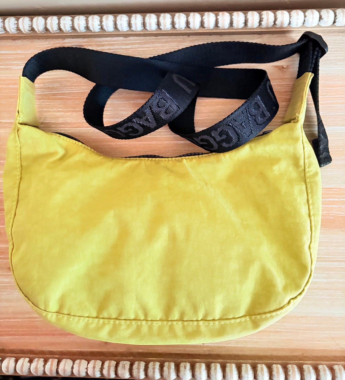 BAGGU Small Crescent - Lemongrass