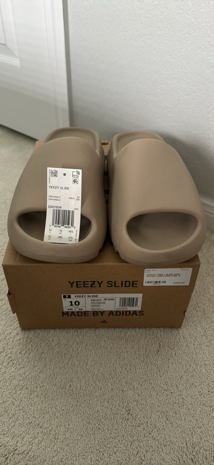 Yeezy slides pure