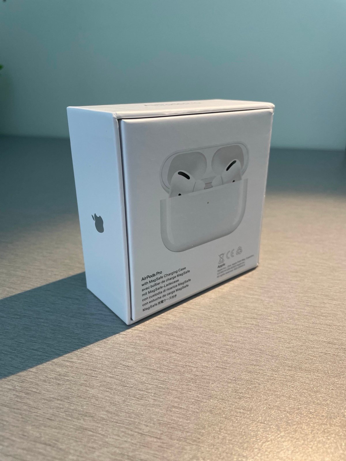 AirPods