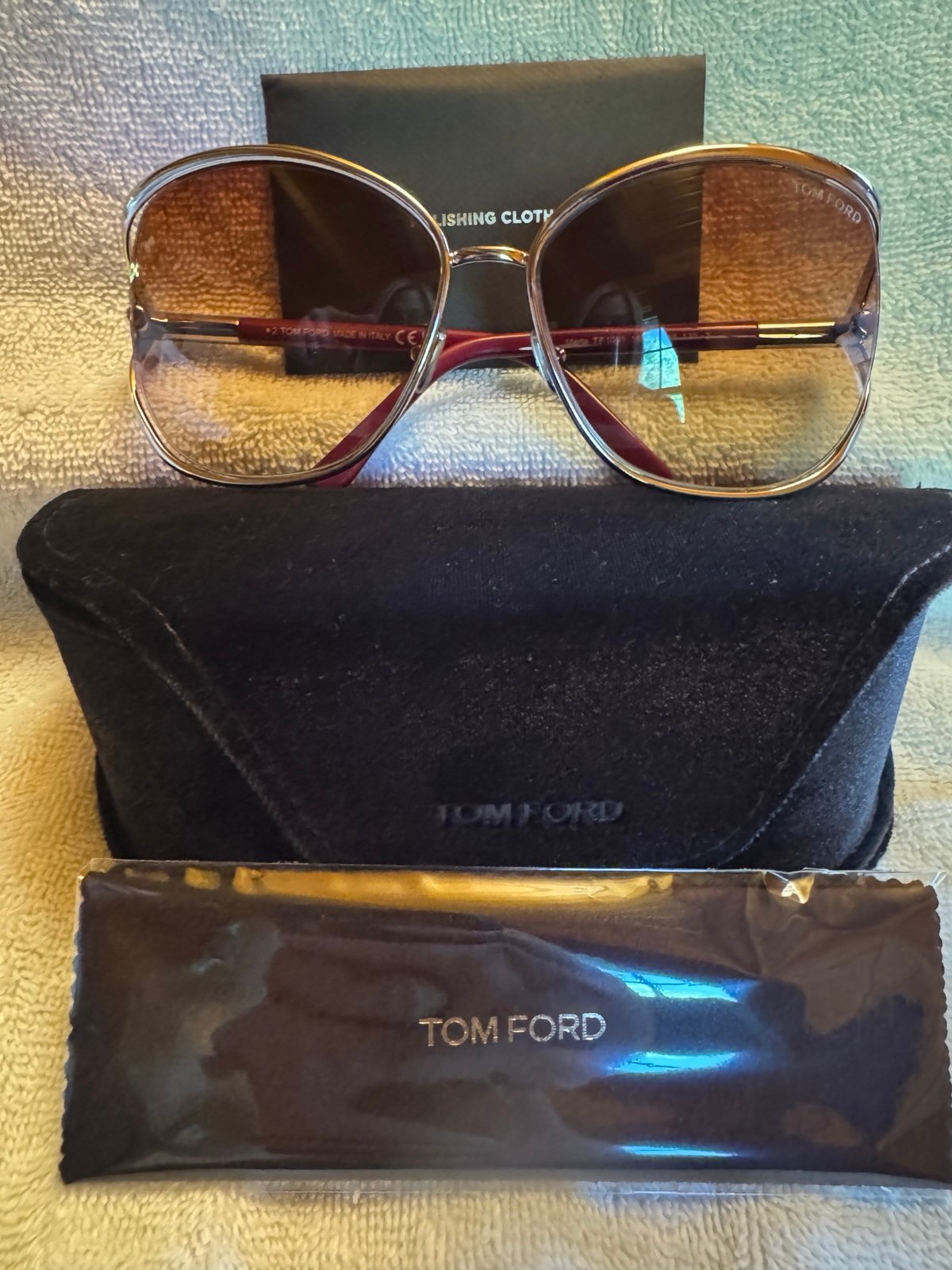 NIB!!! Tom Ford Marta Sunglasses TF1091