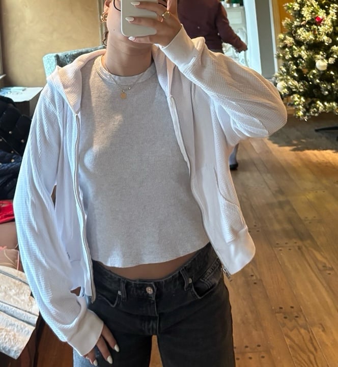 Aritizia TNA waffle zip up