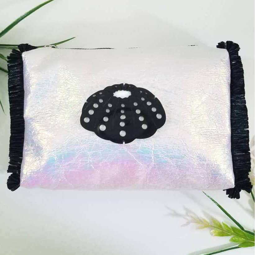 KOKU Iridiscent Clamshell Fringe Melissa Beauty Makeup Bag Clutch NWT 125 New