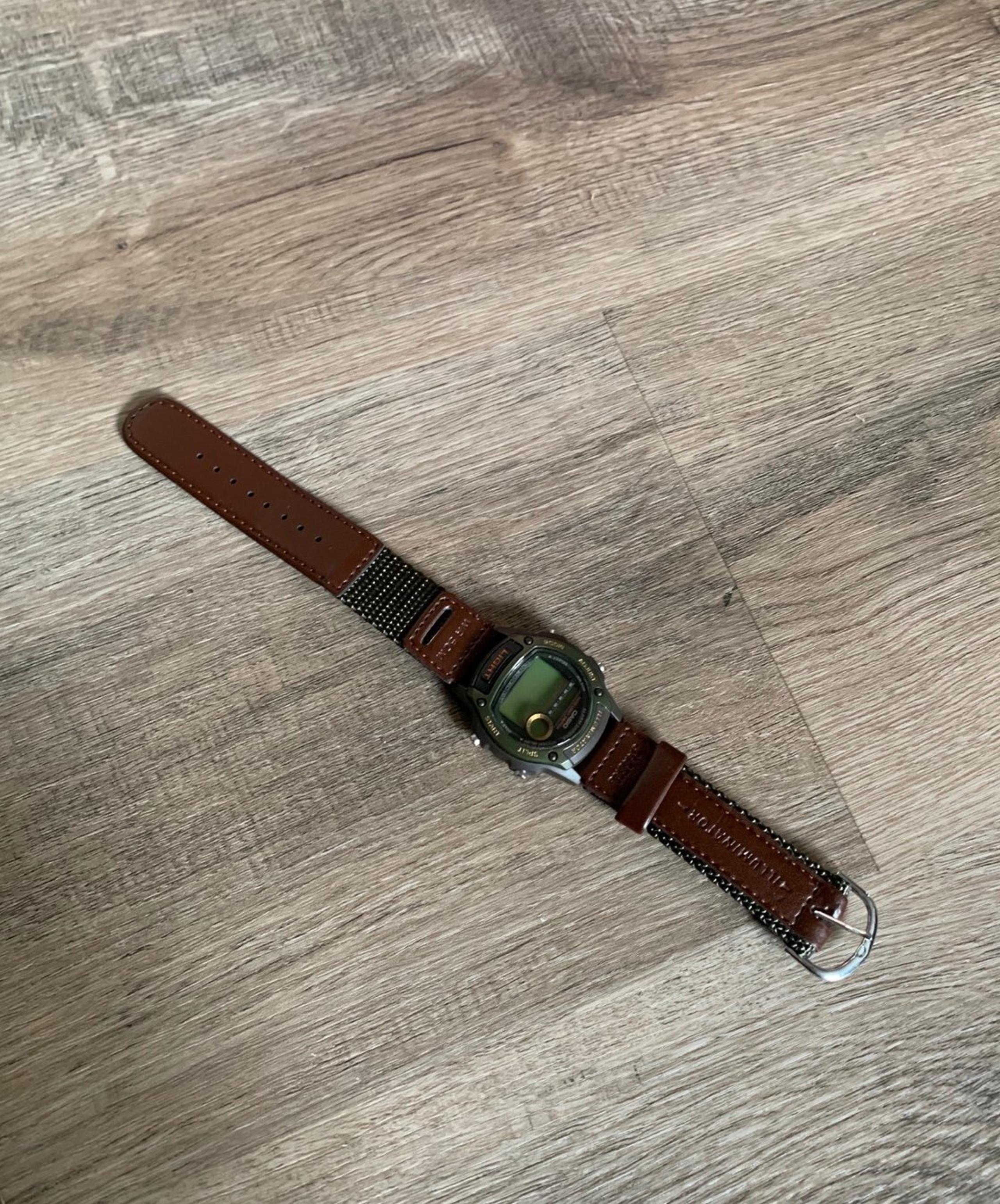 Casio Watch Brown Green Leather 9”