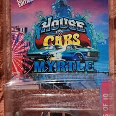 HOUSE OF CARS MYRTLE BEACH 1/64 SCALE