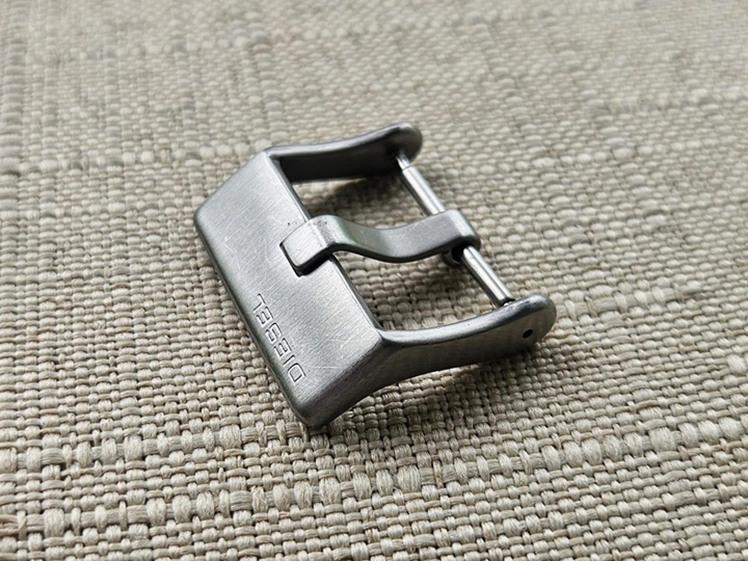 Diesel Strap Buckle Silver Tone Replacement Buckle Watch Strap/Band Size 22mm